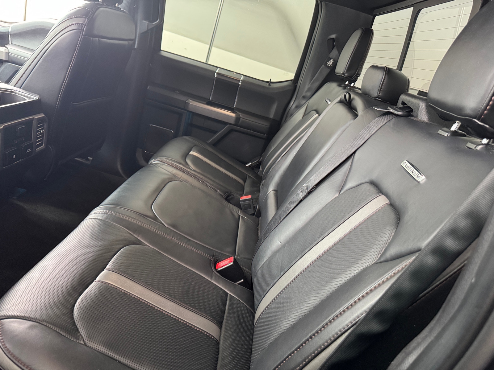 Thumbnail: 2019 Ford Econoline - 5