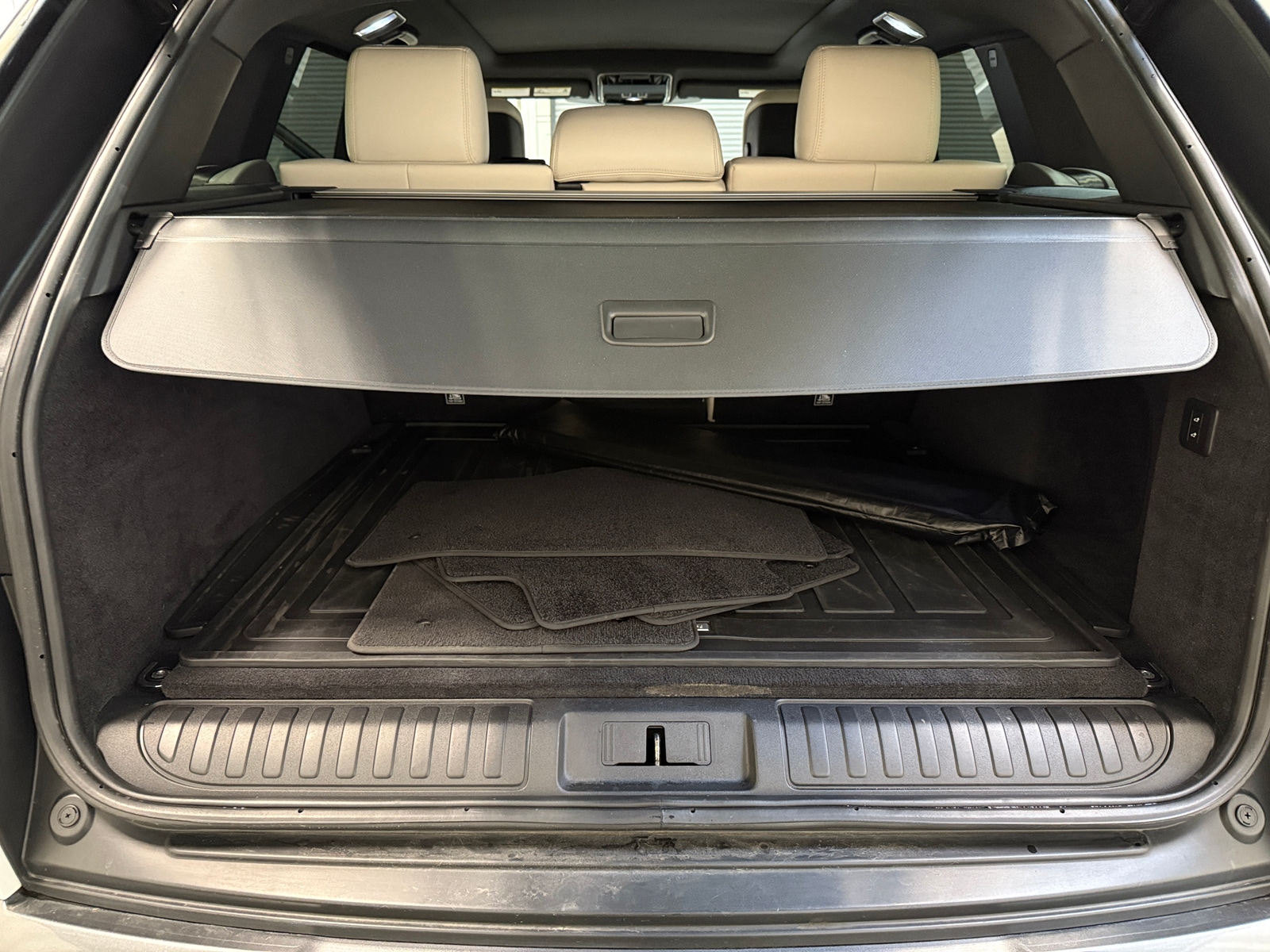 Thumbnail: 2019 Land Rover Range Rover Sport - 7