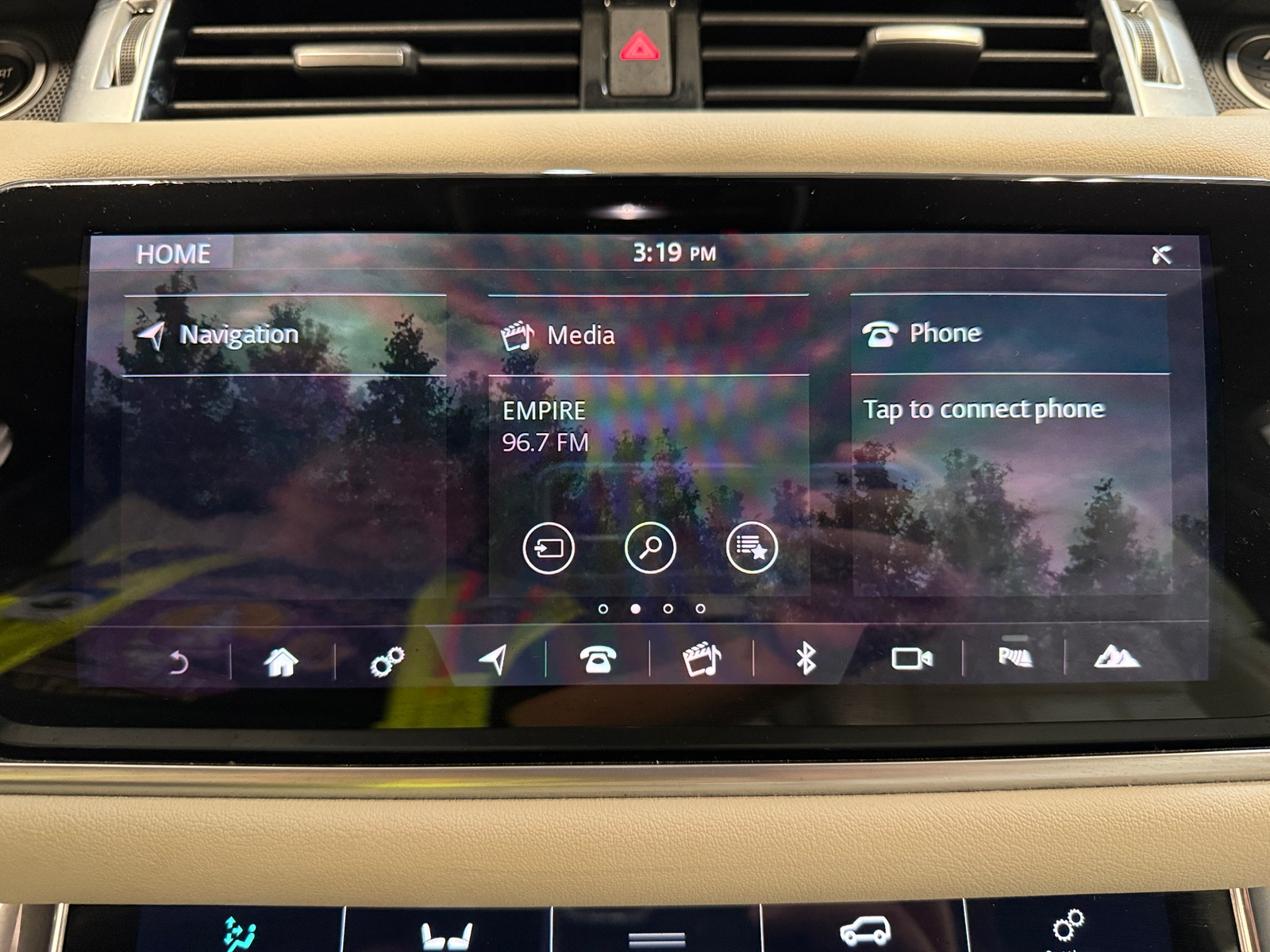 Thumbnail: 2019 Land Rover Range Rover Sport - 4