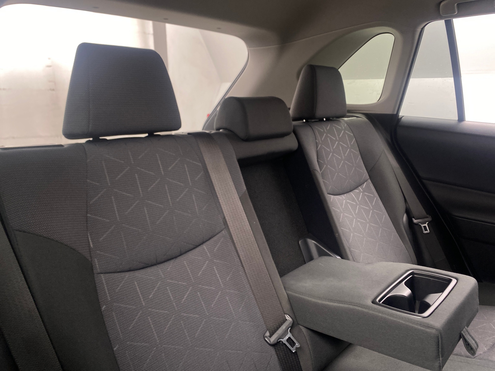 Thumbnail: 2019 Toyota RAV4 - 6