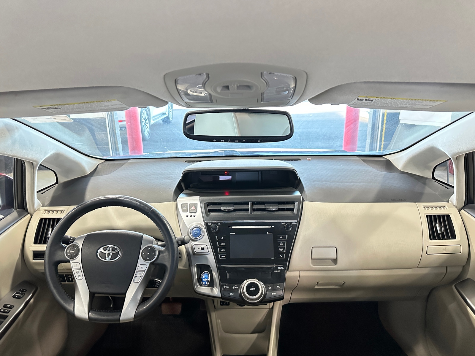 Thumbnail: 2015 Toyota Prius v - 2