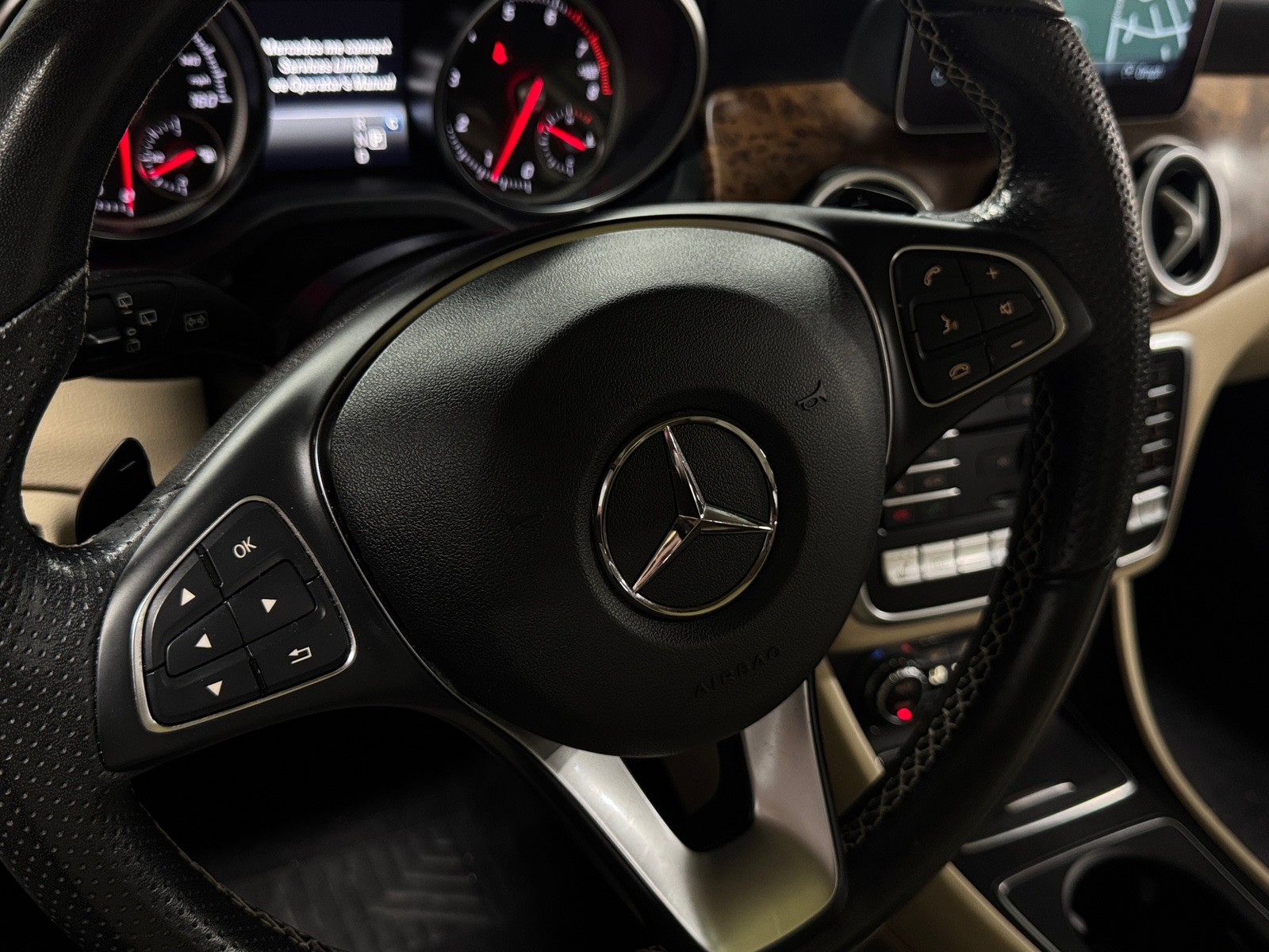 Thumbnail: 2020 Mercedes-Benz GLA - 4