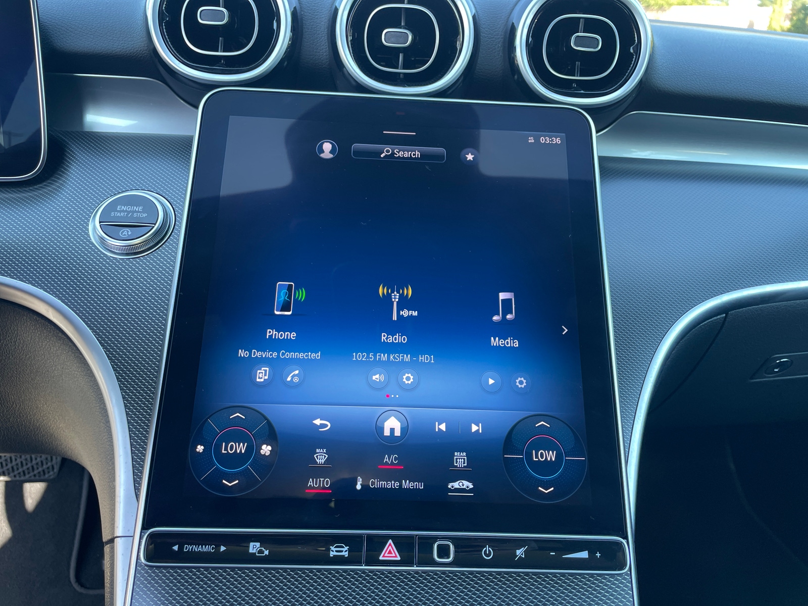 Thumbnail: 2024 Mercedes-Benz C-Class - 3