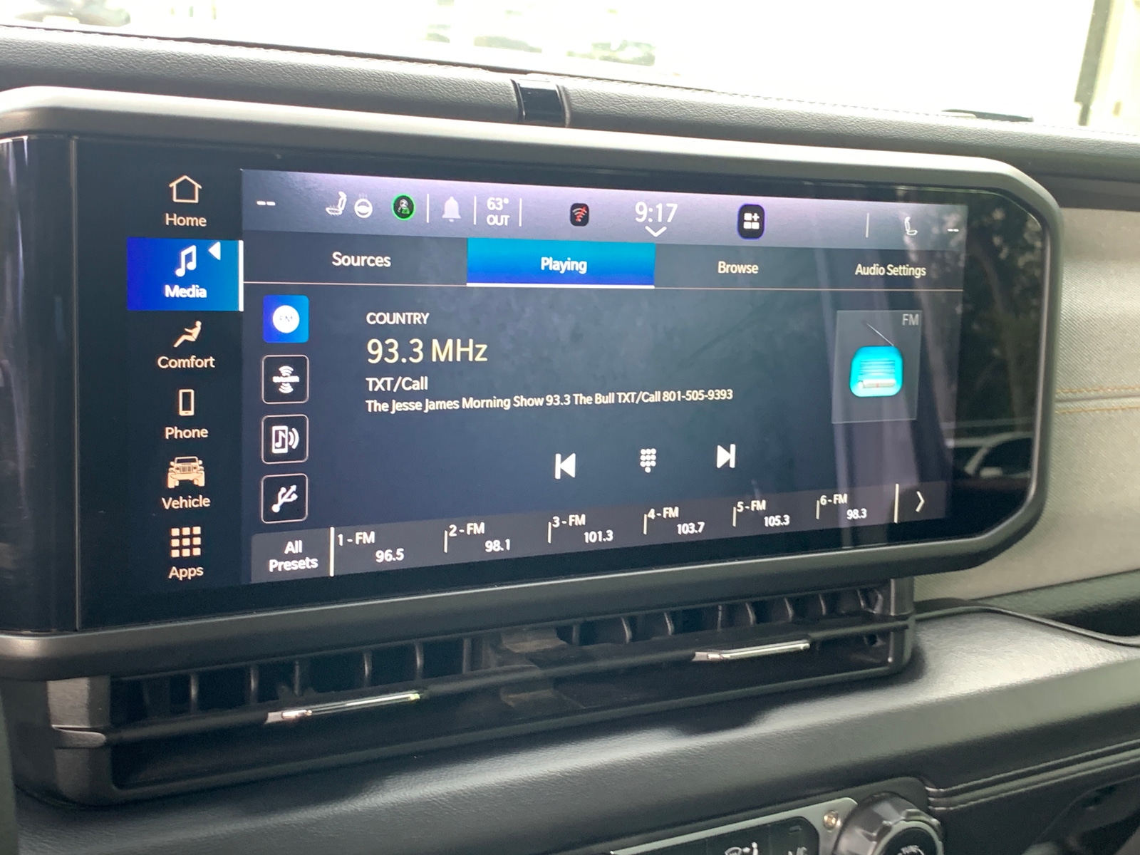 Thumbnail: 2025 Jeep Wrangler - 4