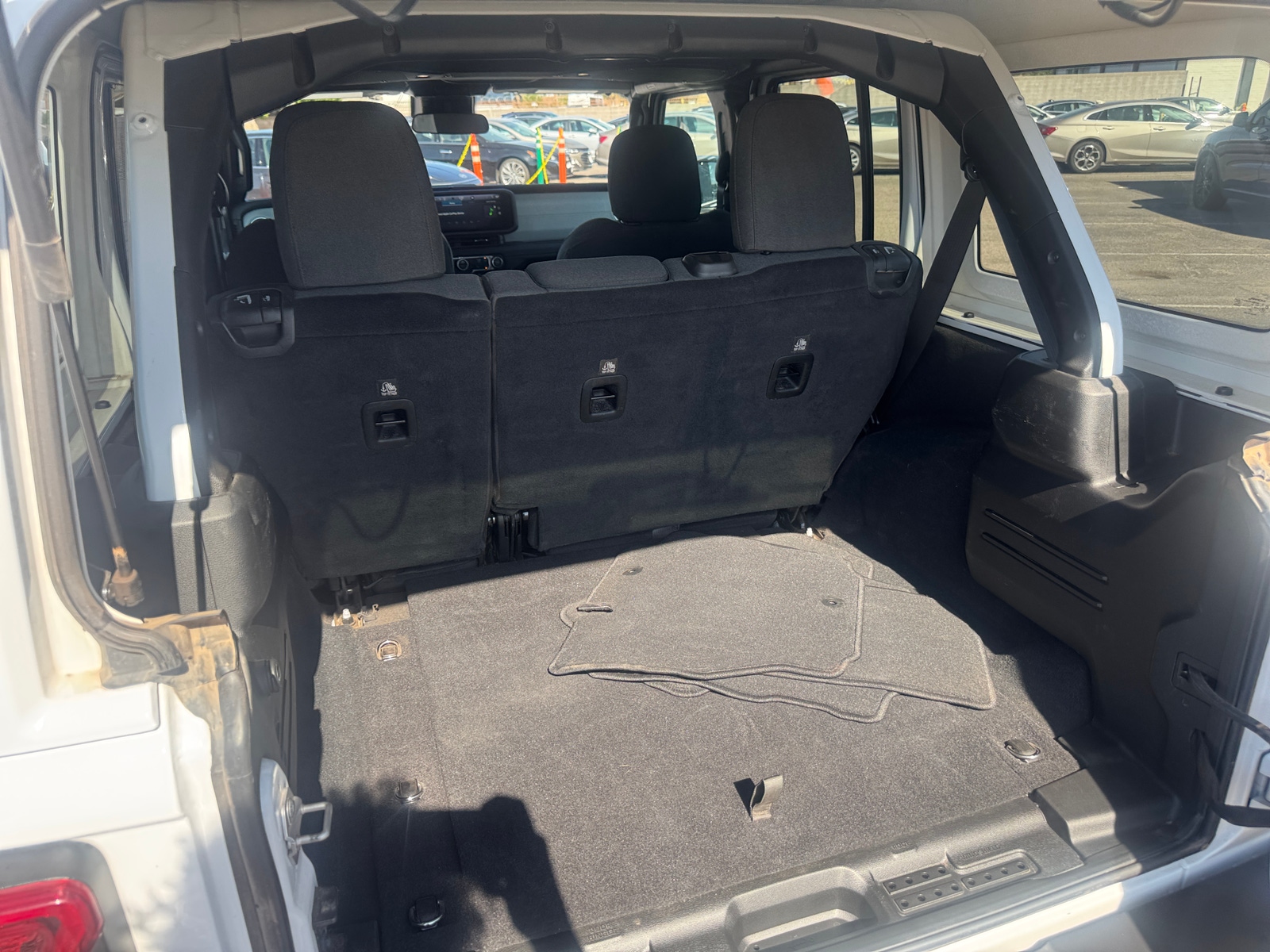 Thumbnail: 2025 Jeep Wrangler - 6