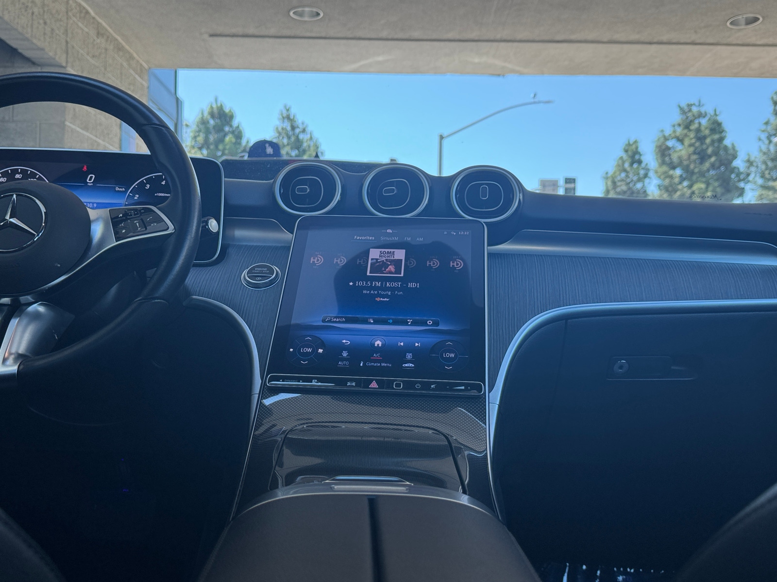 Thumbnail: 2024 Mercedes-Benz C-Class - 3