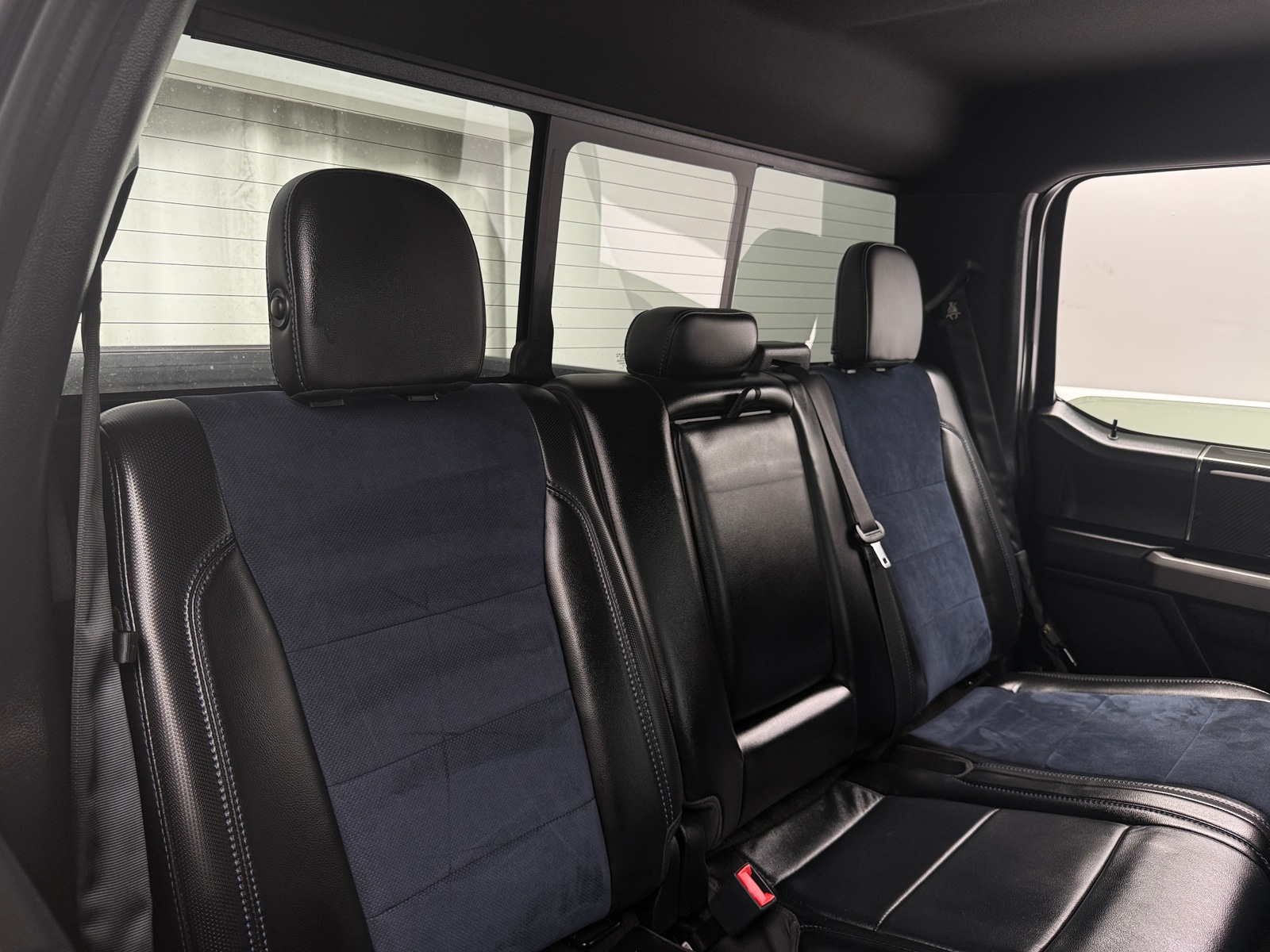 Thumbnail: 2019 Ford Econoline - 6