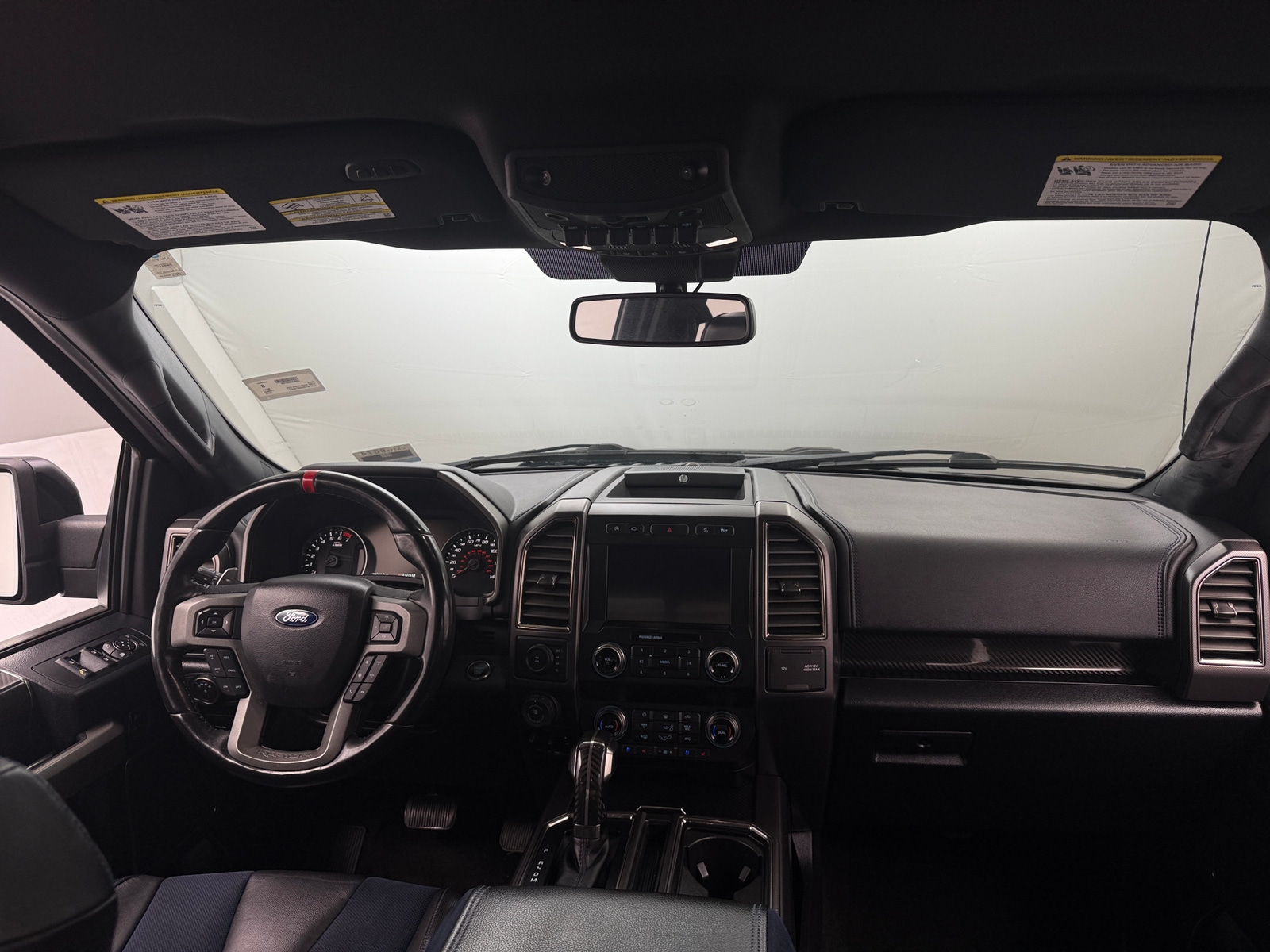 Thumbnail: 2019 Ford Econoline - 3