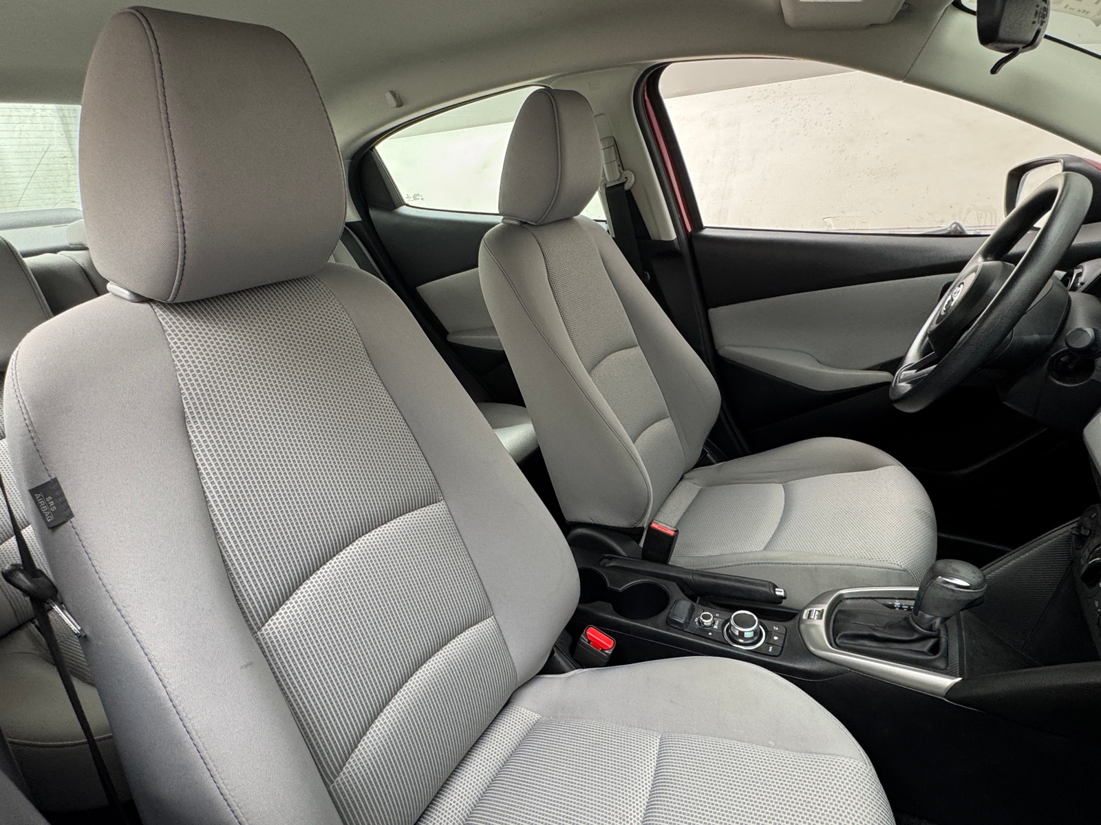 Thumbnail: 2019 Toyota Yaris - 2