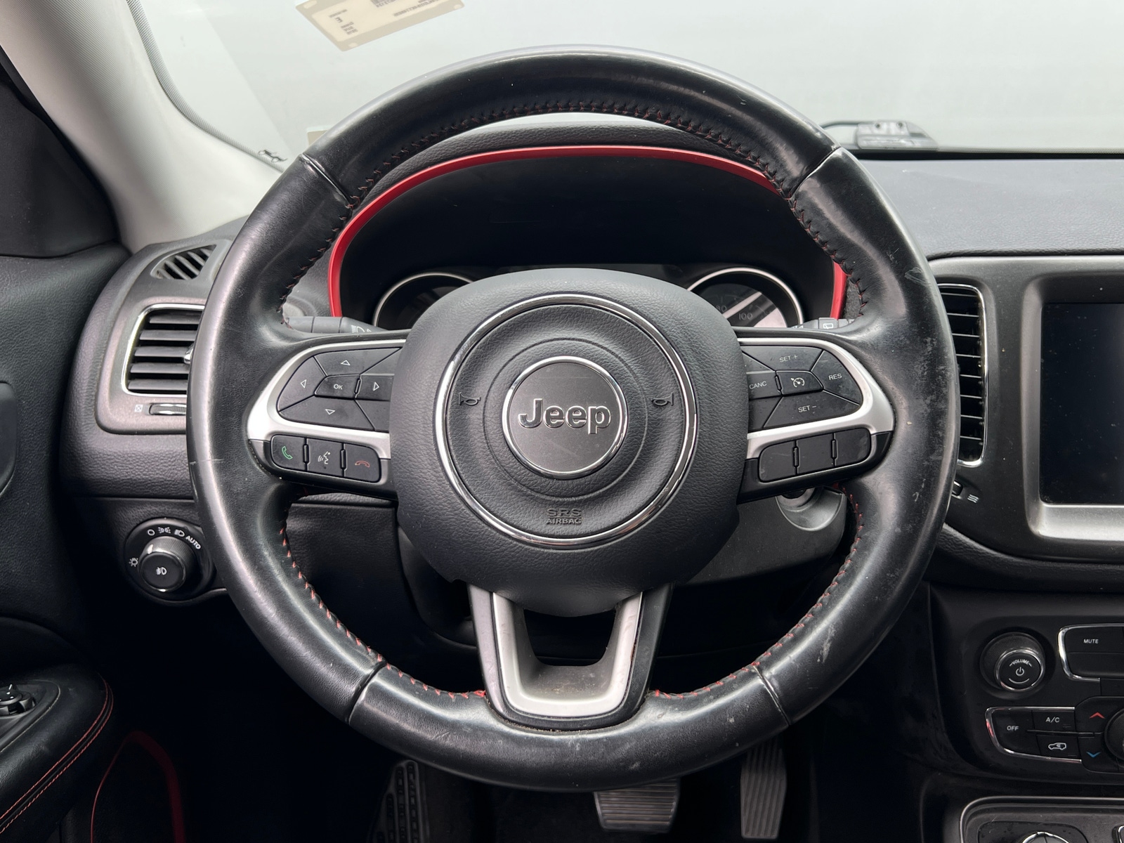 Thumbnail: 2019 Jeep Compass - 4