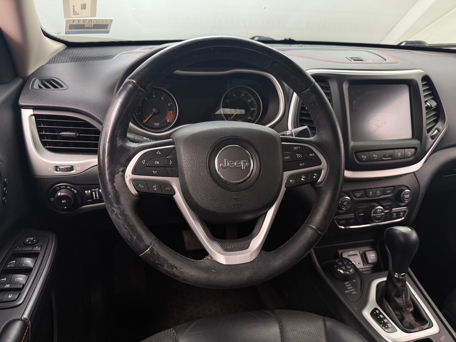 Thumbnail: 2015 Jeep Cherokee - 5