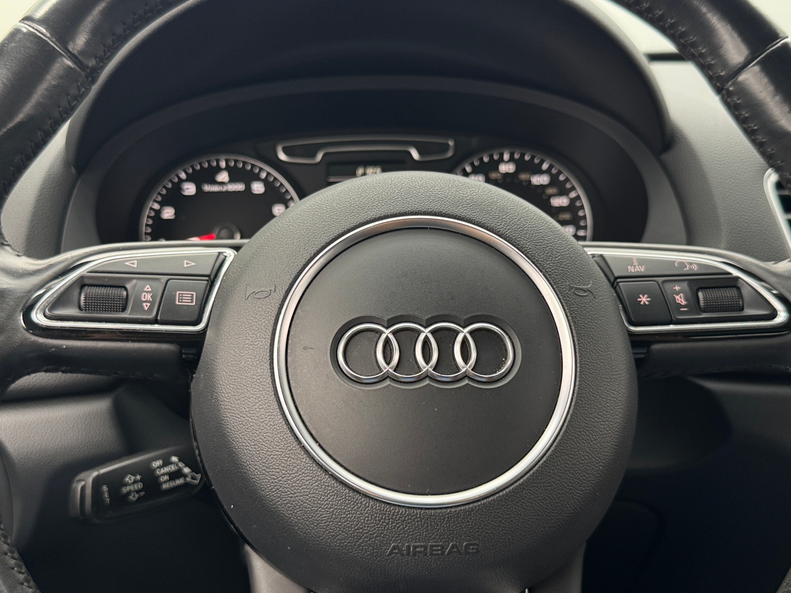 Thumbnail: 2015 Audi Q3 - 4