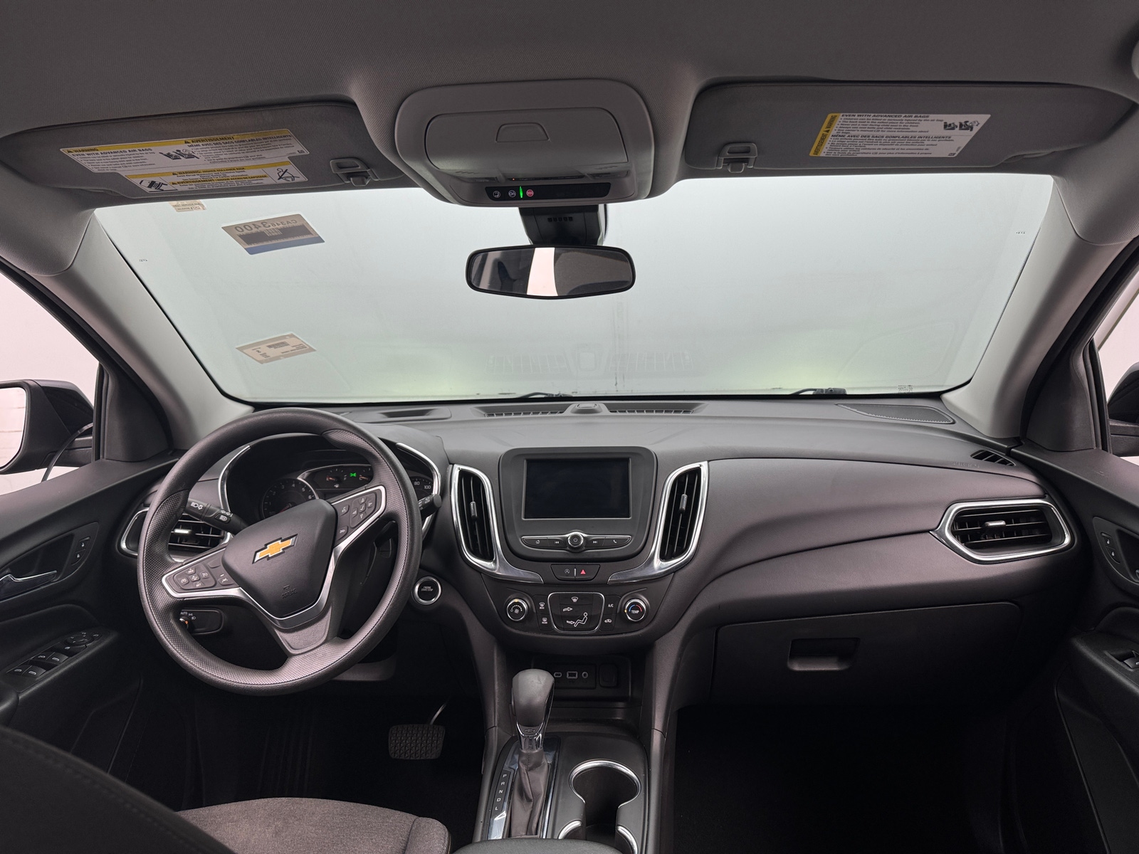 Thumbnail: 2022 Chevrolet Equinox - 3