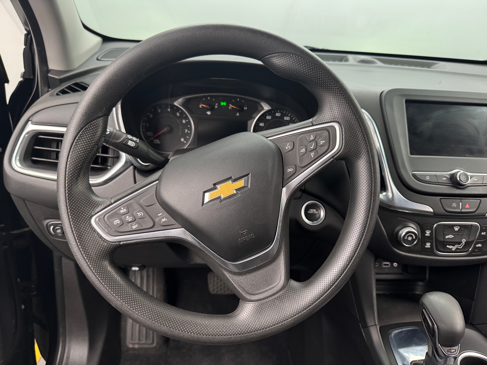 Thumbnail: 2022 Chevrolet Equinox - 5