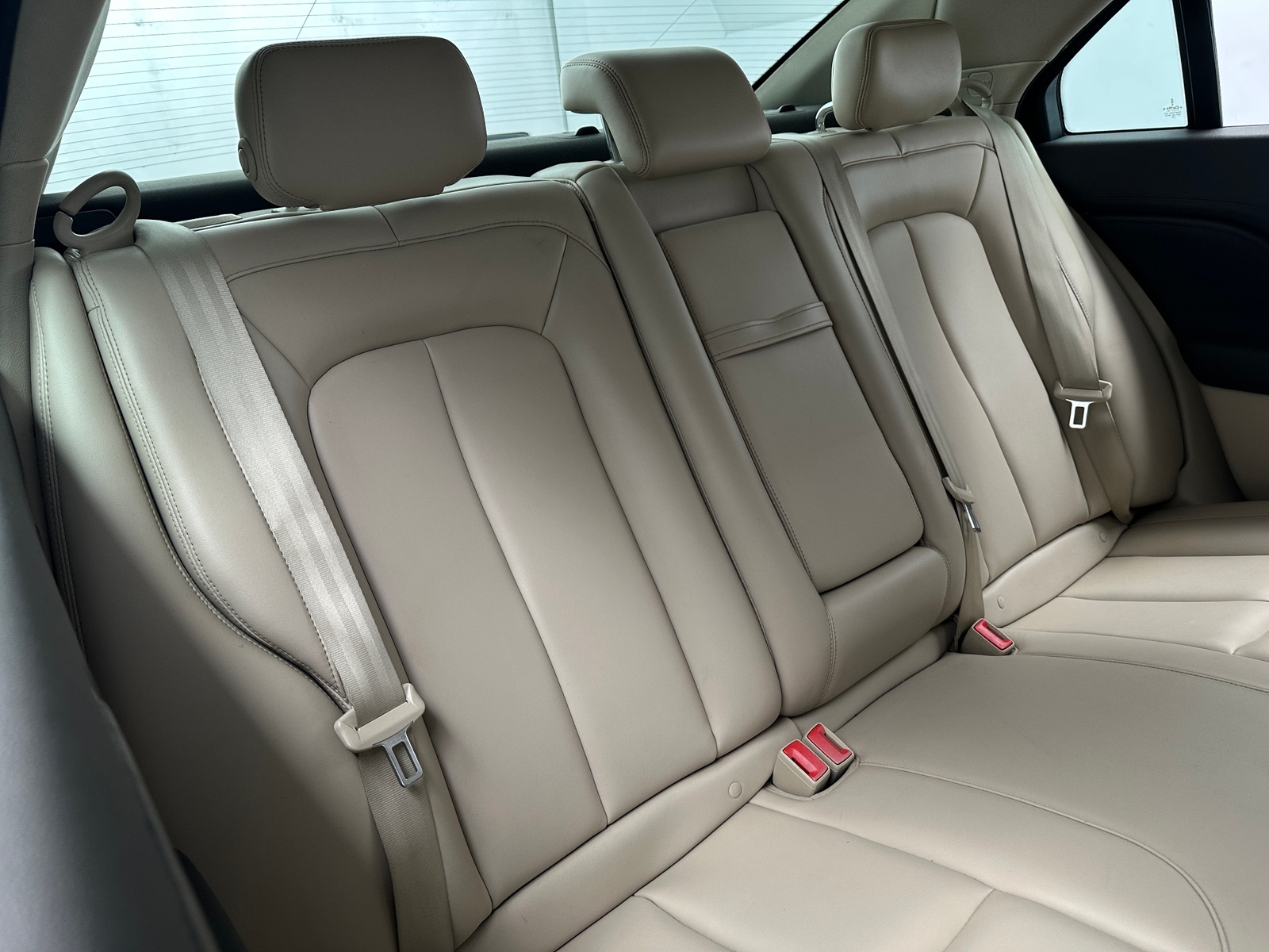 Thumbnail: 2017 Lincoln Continental - 5