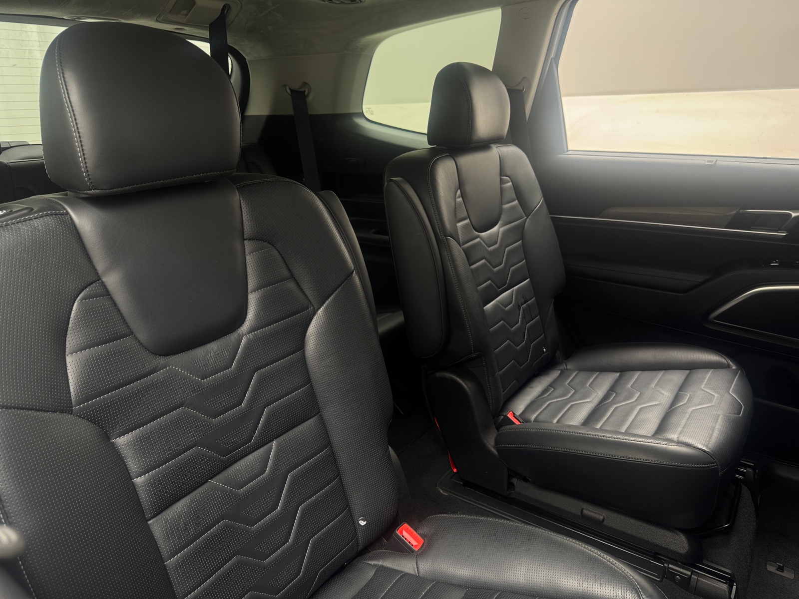 Thumbnail: 2022 Kia Telluride - 5