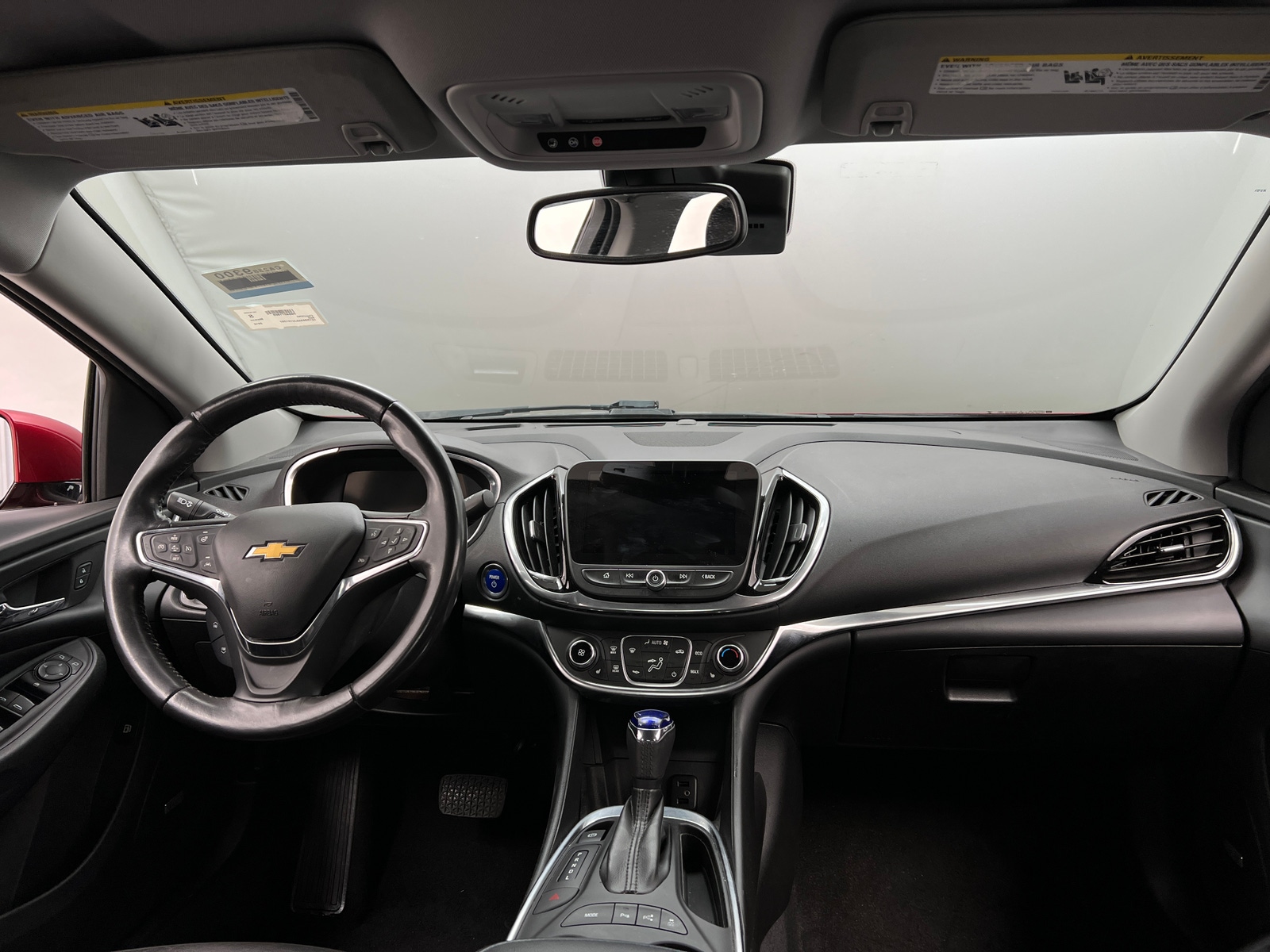 Thumbnail: 2018 Chevrolet Volt - 2
