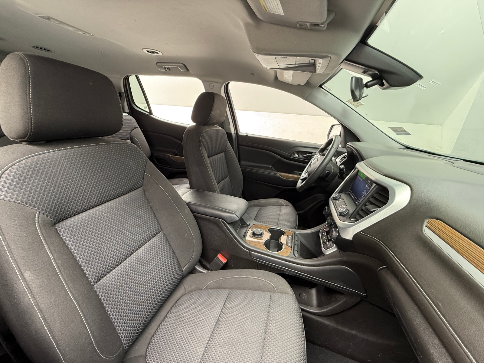 Thumbnail: 2023 GMC Acadia - 2
