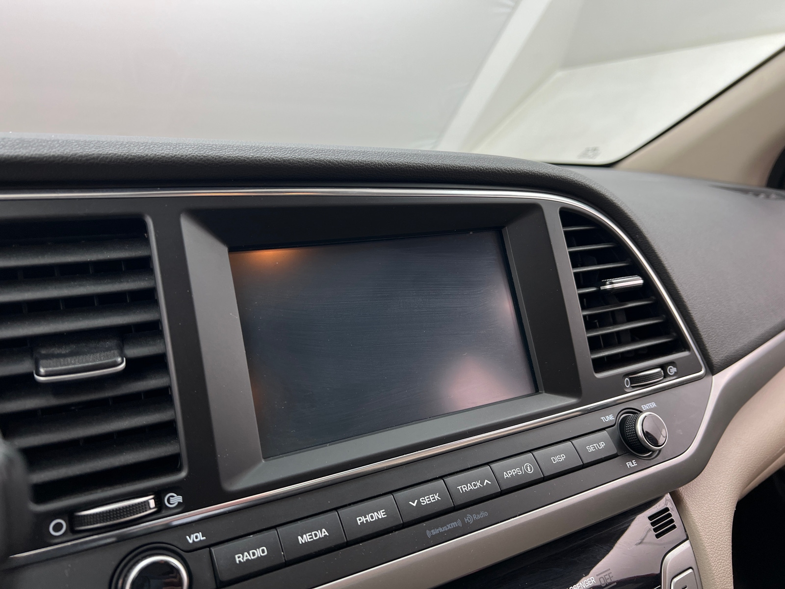 Thumbnail: 2018 Hyundai Elantra - 4