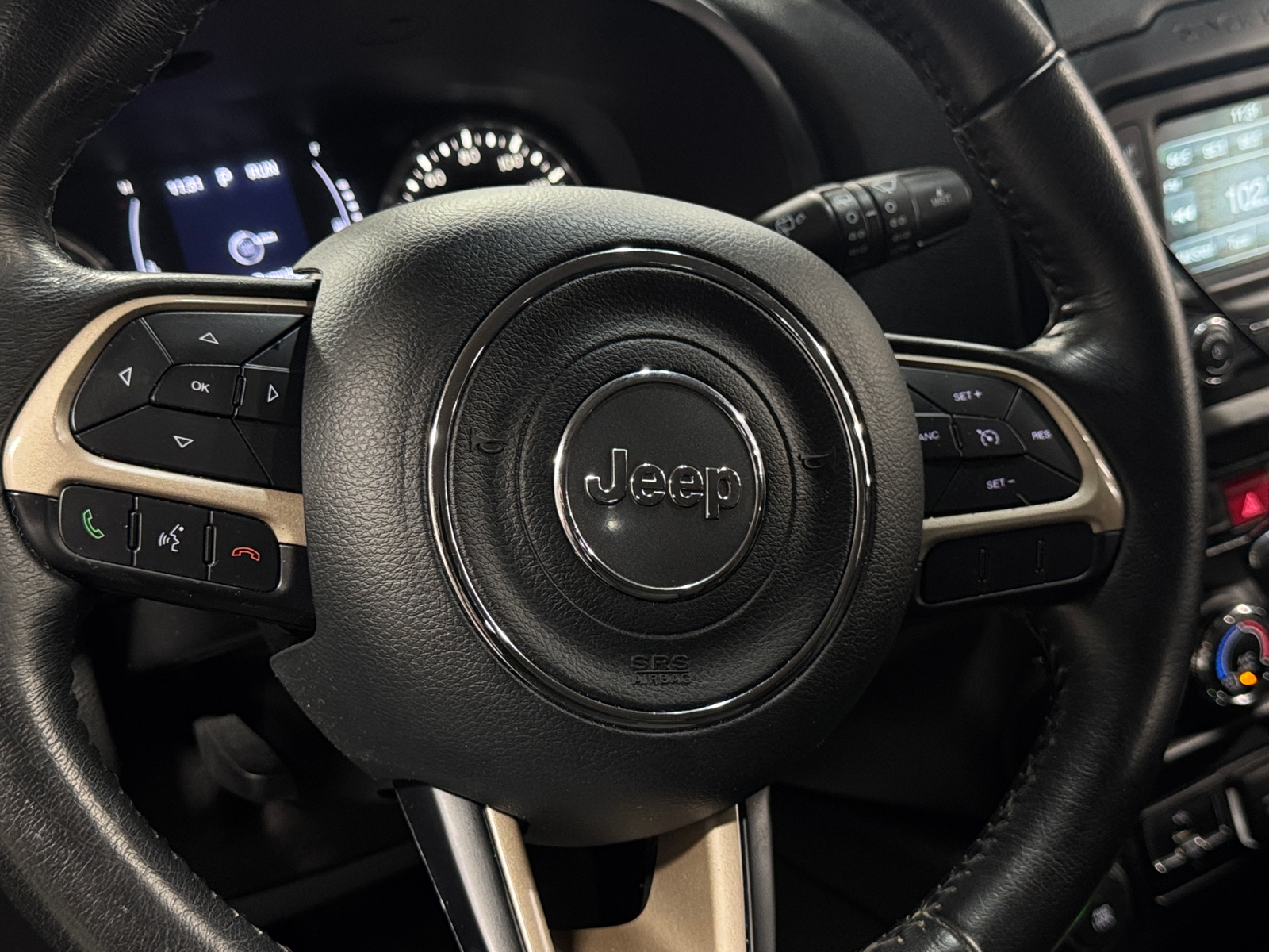 Thumbnail: 2017 Jeep Renegade - 5