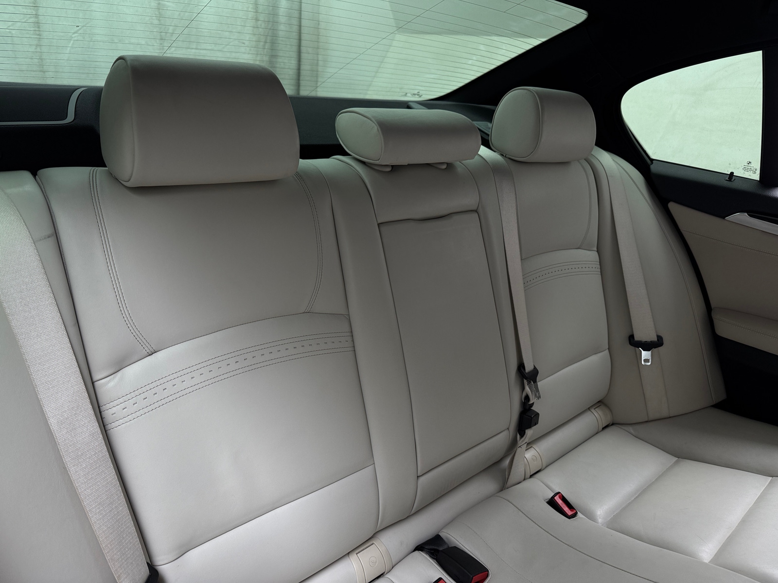 Thumbnail: 2016 BMW 5 Series - 5