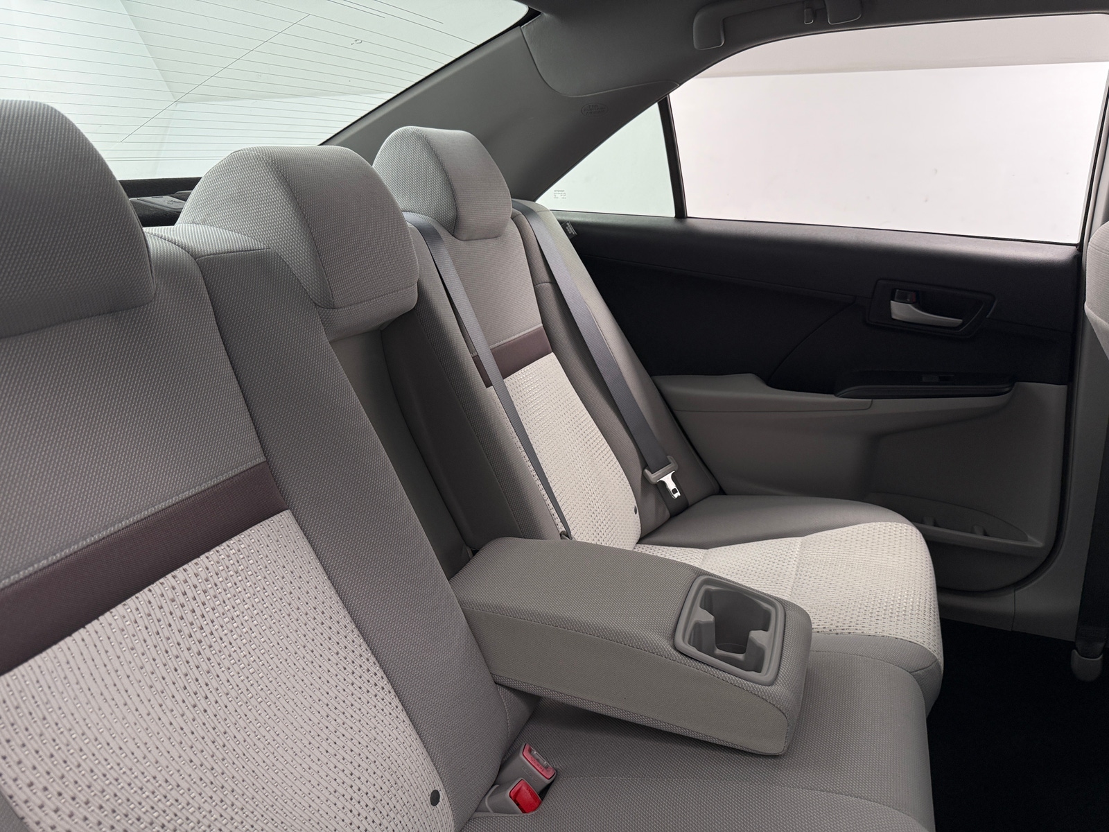 Thumbnail: 2014 Toyota Camry - 6