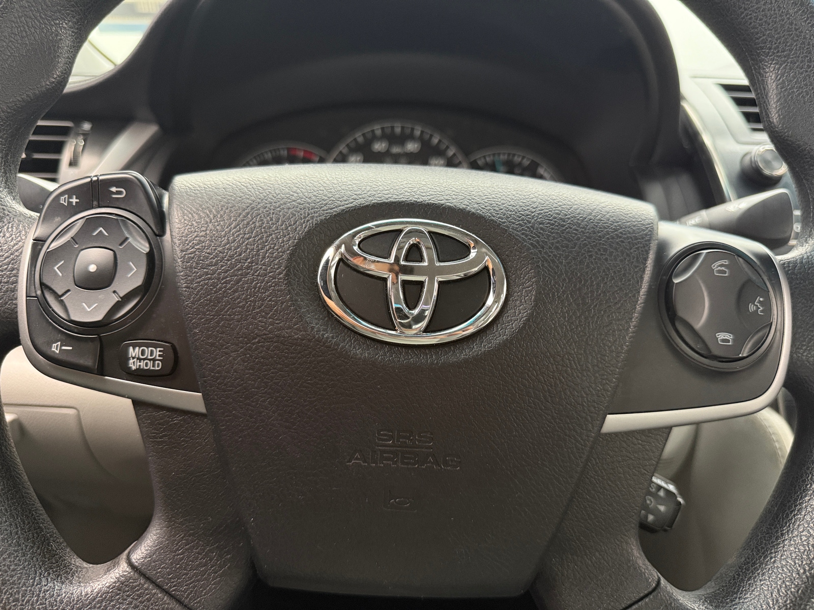 Thumbnail: 2014 Toyota Camry - 5