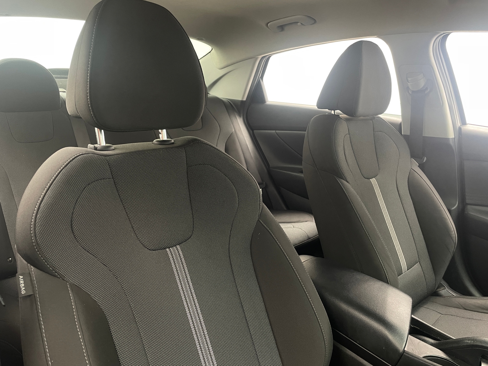 Thumbnail: 2021 Hyundai Elantra - 2
