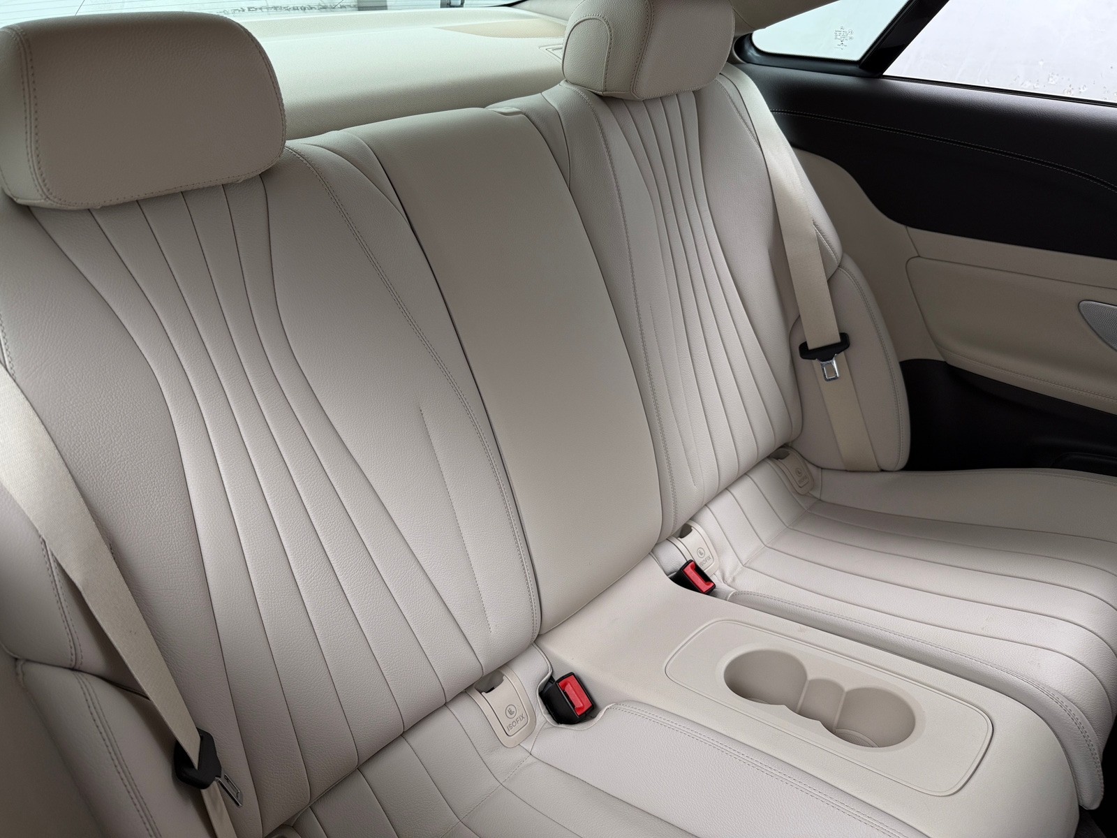 Thumbnail: 2019 Mercedes-Benz E-Class - 4