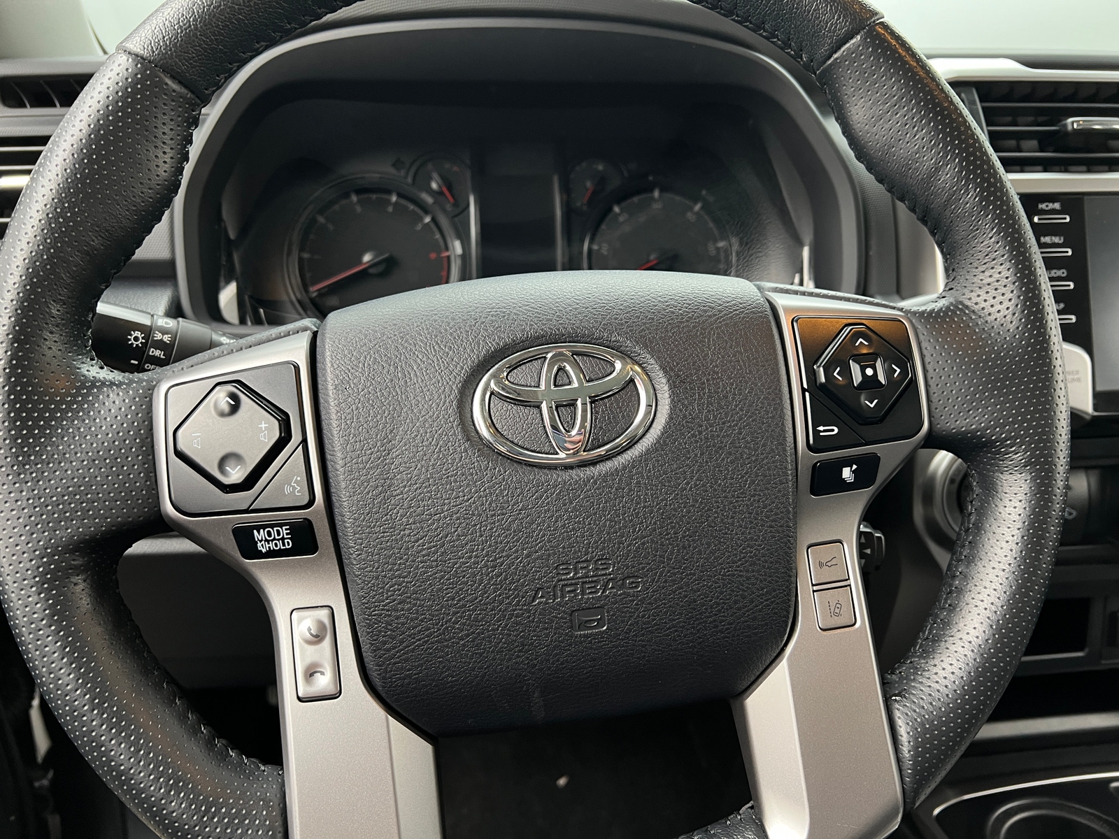 Thumbnail: 2023 Toyota 4Runner - 4