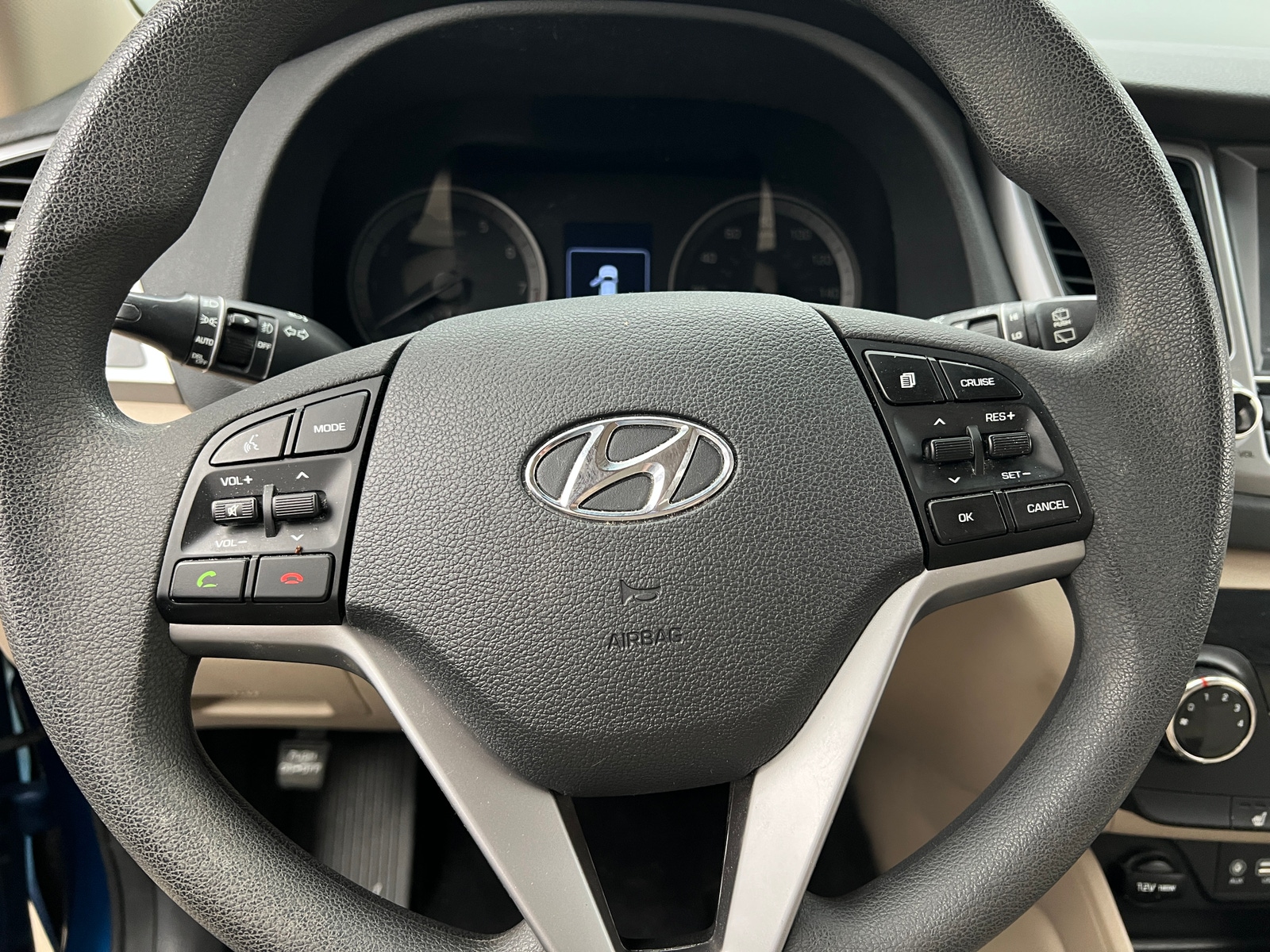 Thumbnail: 2018 Hyundai Tucson - 5
