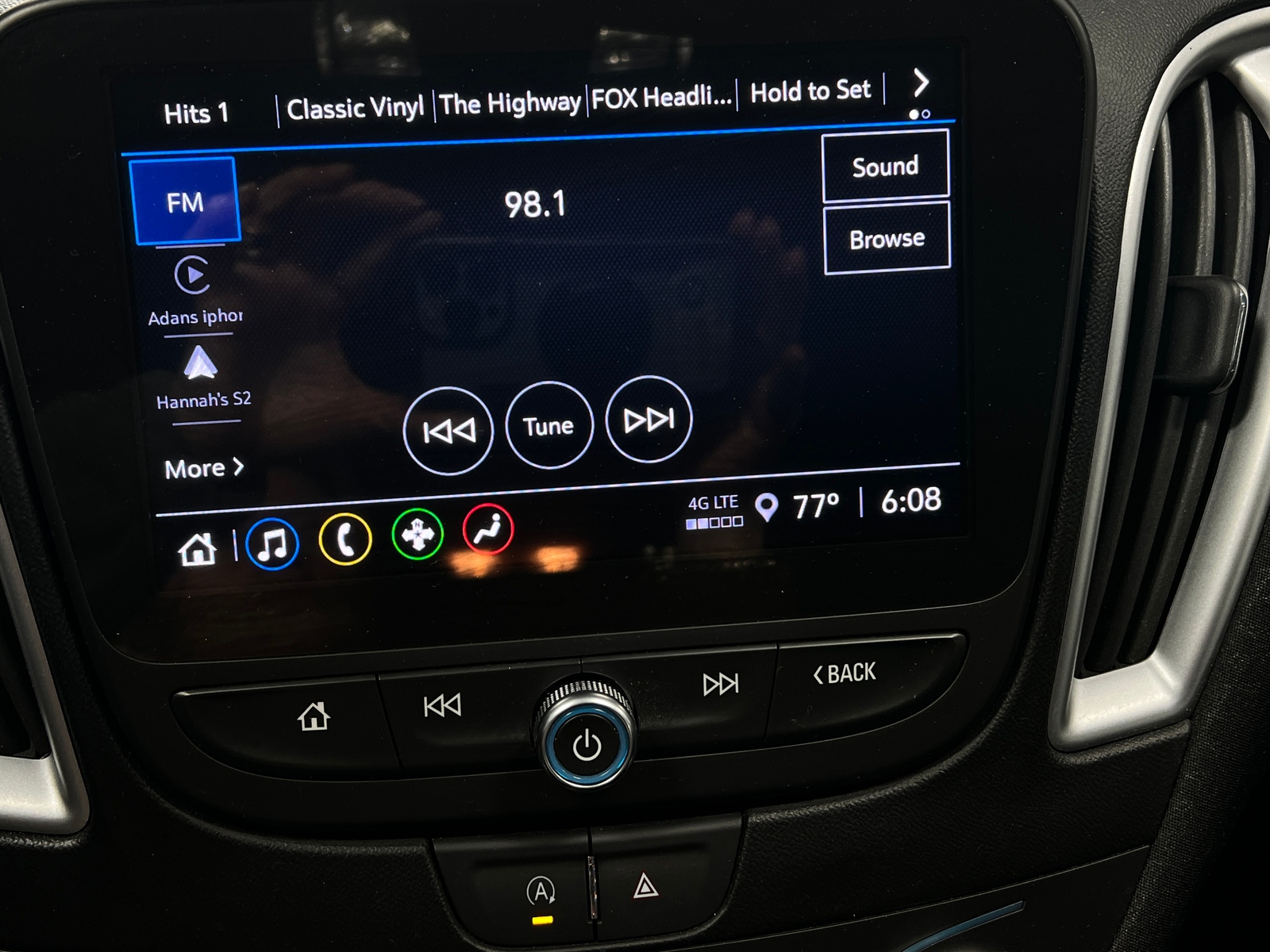 Thumbnail: 2023 Chevrolet Malibu - 4