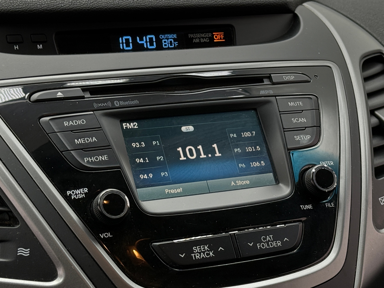 Thumbnail: 2015 Hyundai Elantra - 4