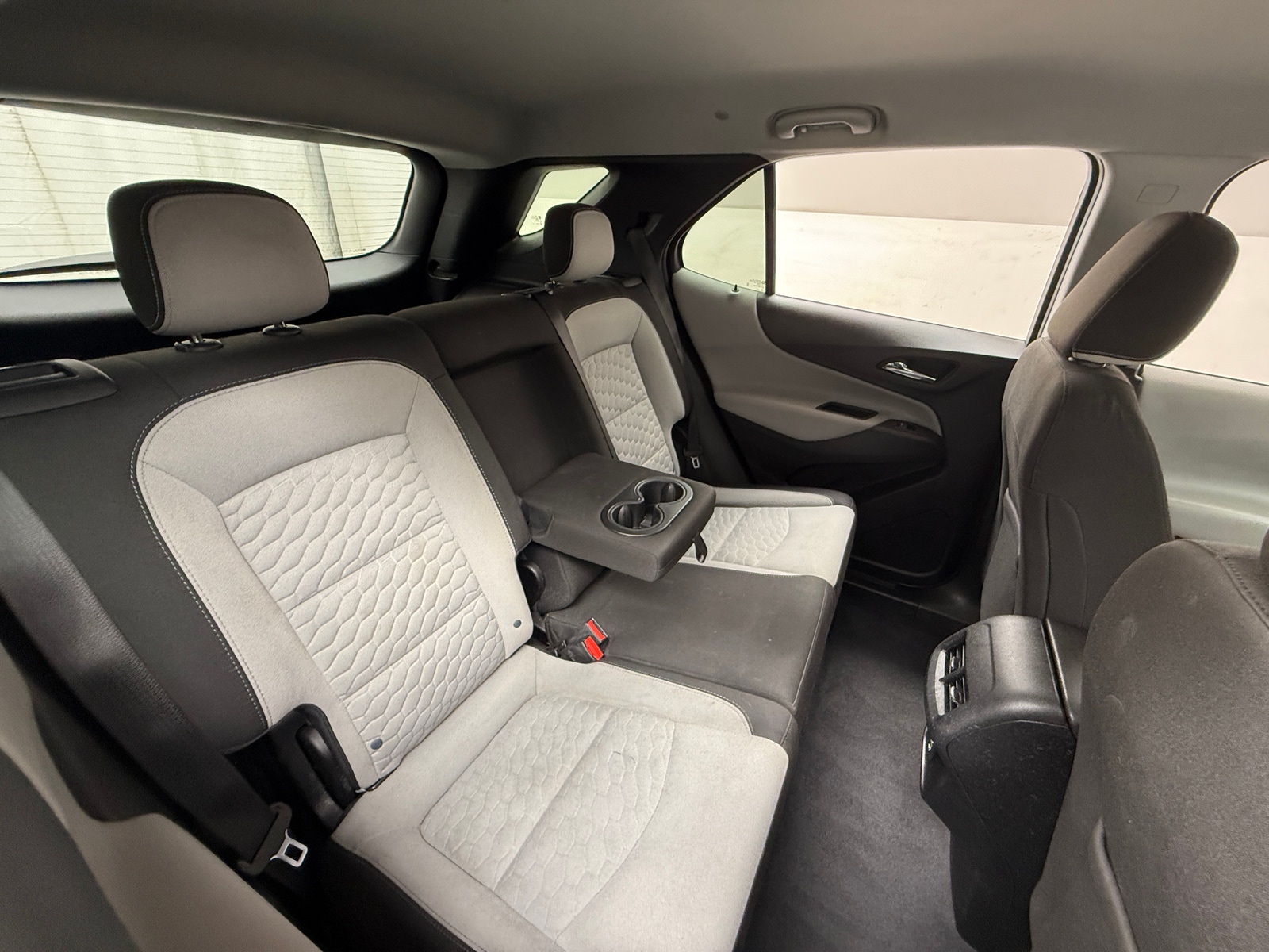 Thumbnail: 2020 Chevrolet Equinox - 6