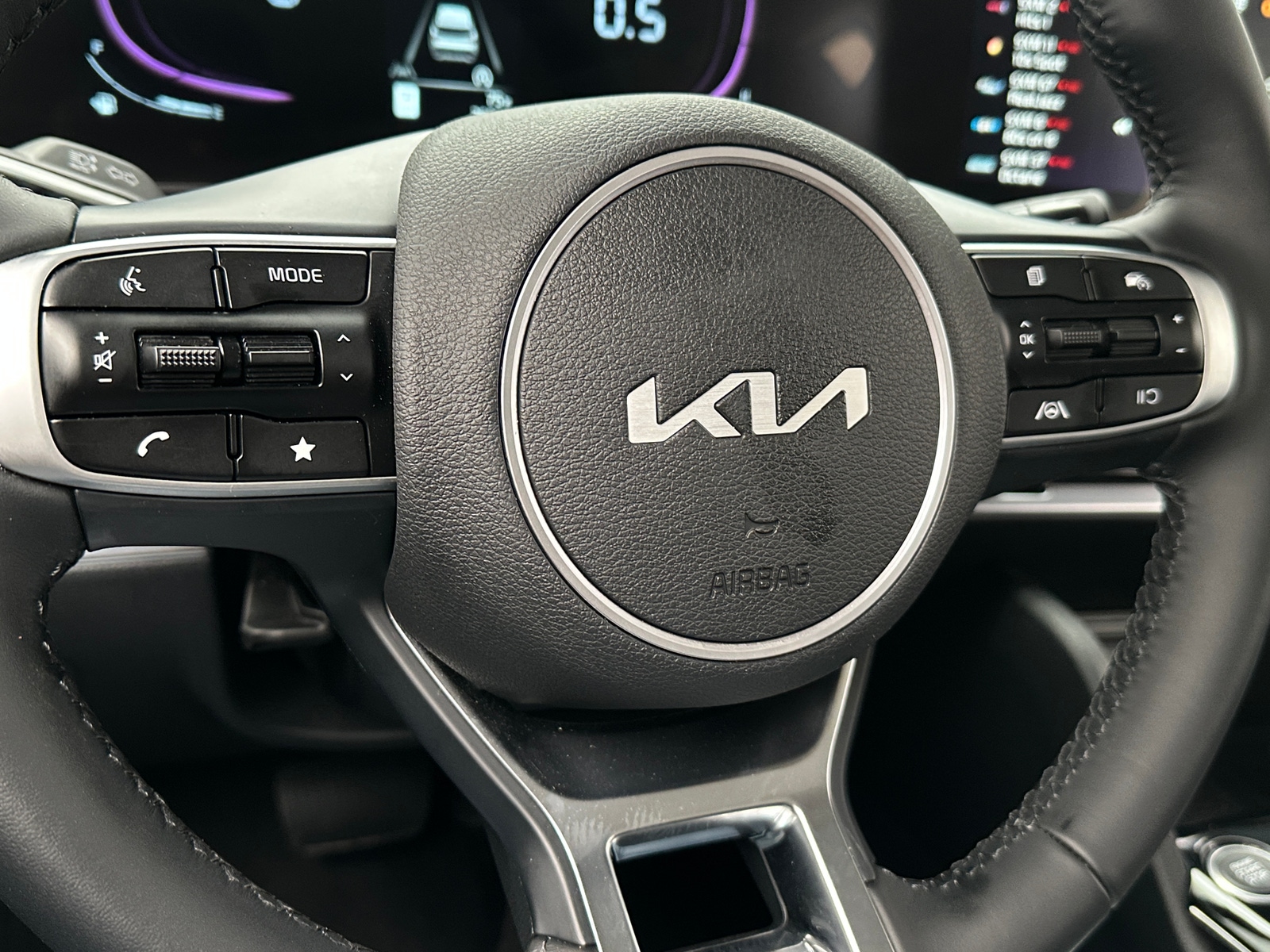 Thumbnail: 2025 Kia Sportage - 4