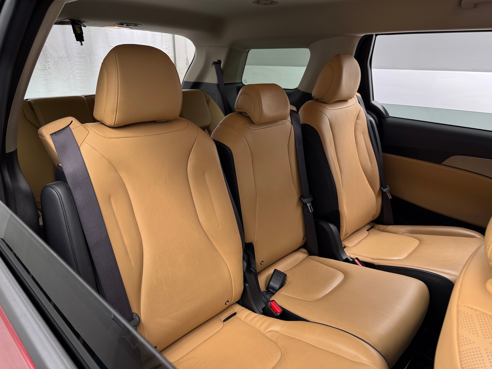 Thumbnail: 2024 Kia Carnival - 5