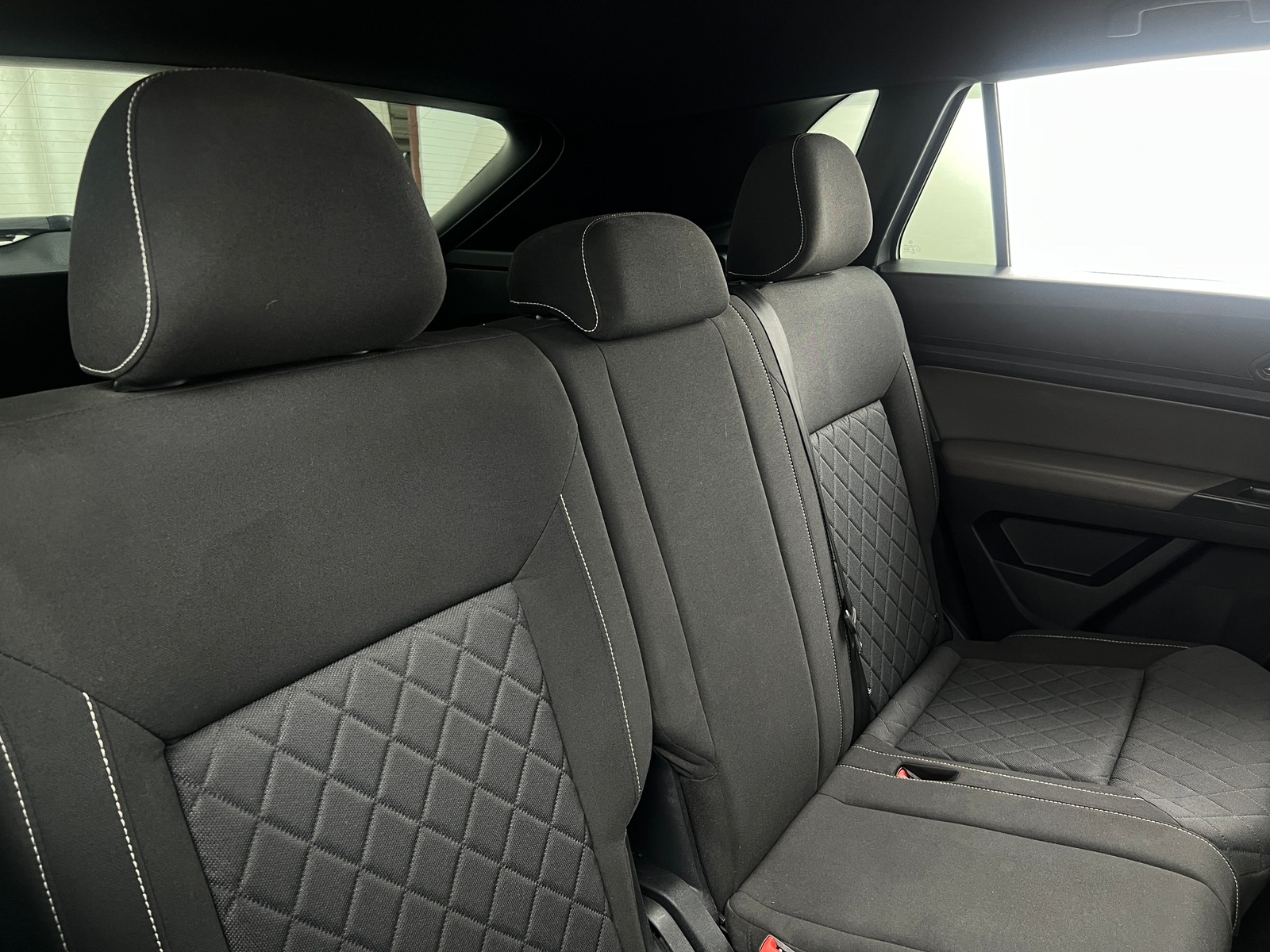 Thumbnail: 2021 Volkswagen Atlas - 6