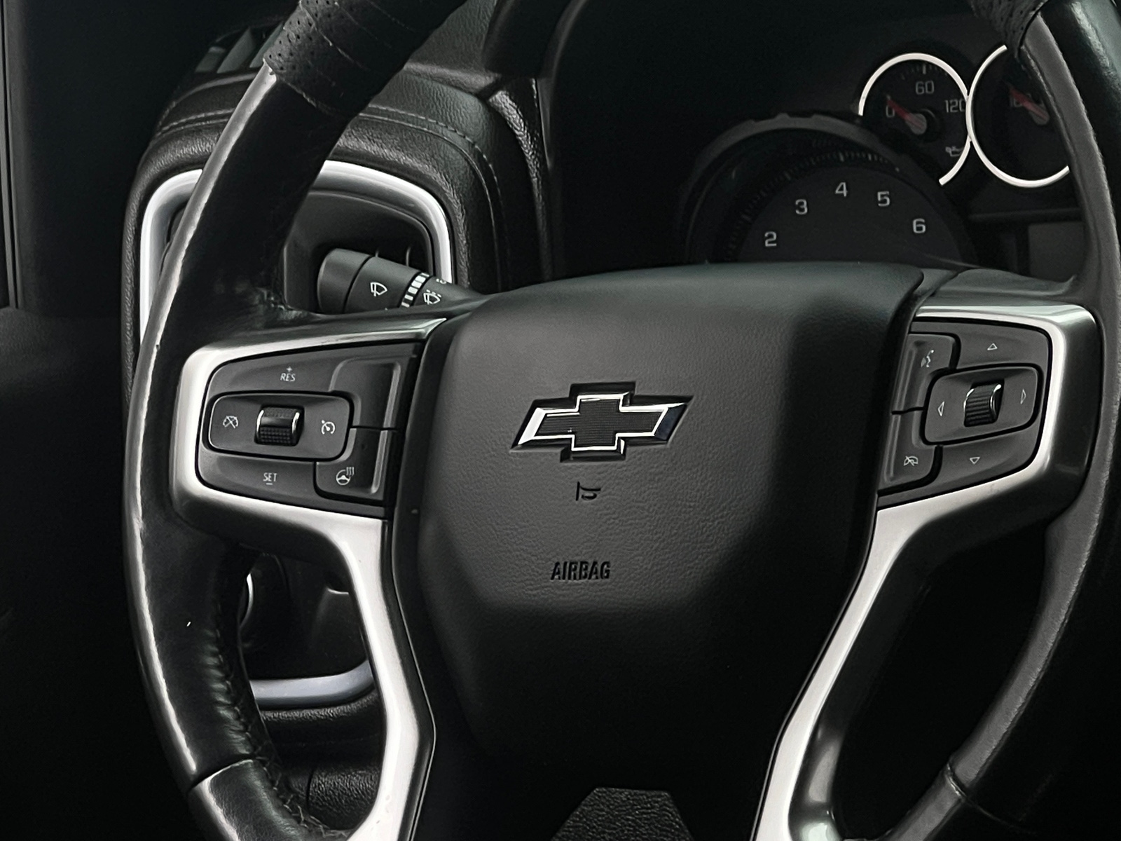 Thumbnail: 2021 Chevrolet Silverado 1500 - 5