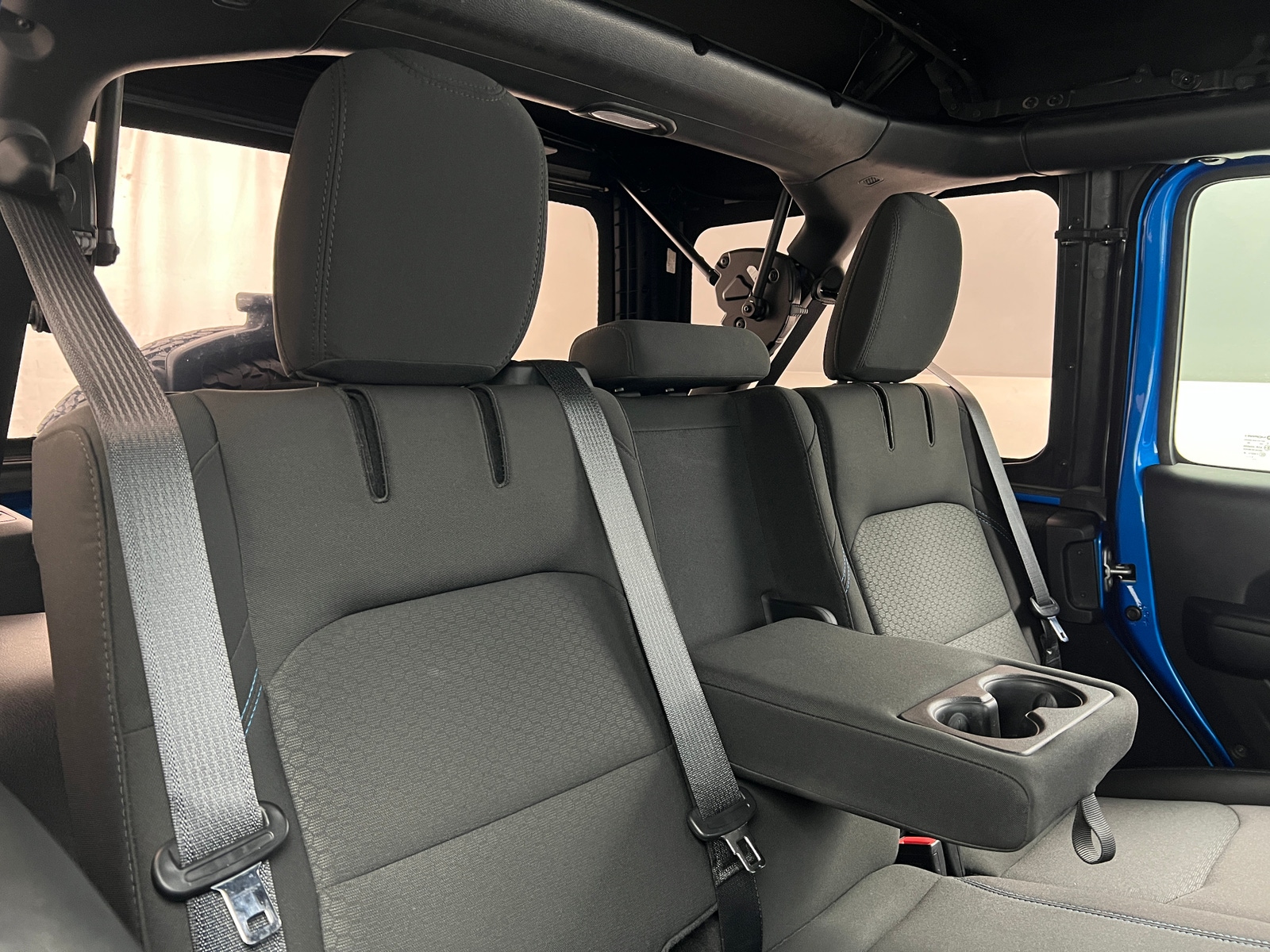 Thumbnail: 2021 Jeep Wrangler - 6