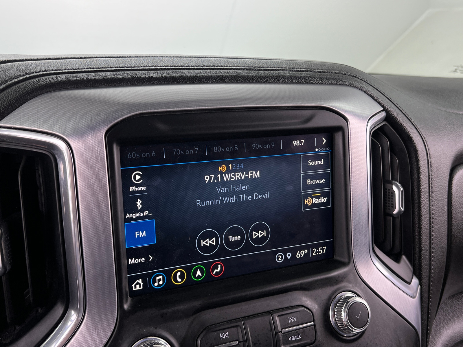 Thumbnail: 2021 GMC Sierra 1500 - 3