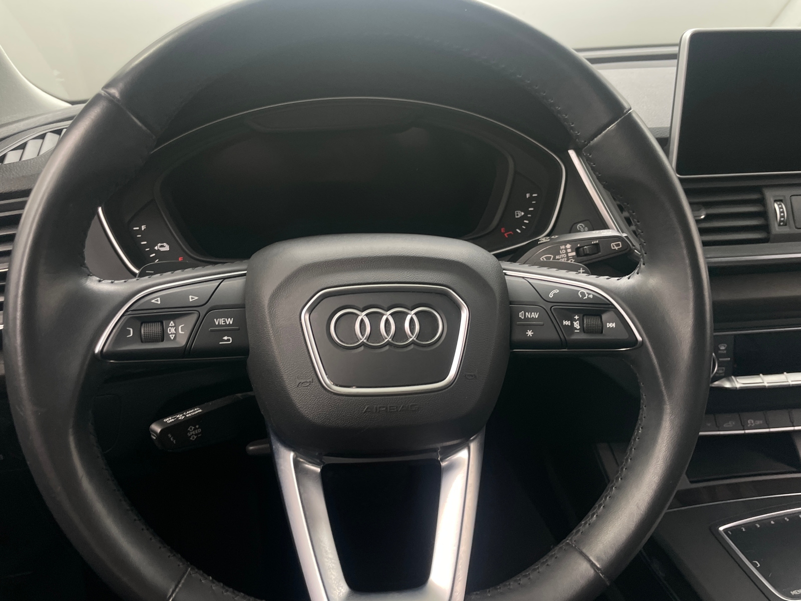 Thumbnail: 2020 Audi Q5 - 4