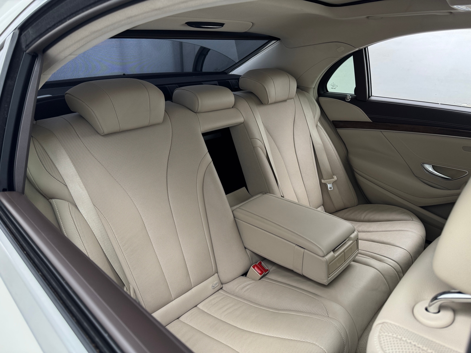 Thumbnail: 2015 Mercedes-Benz S-Class - 5