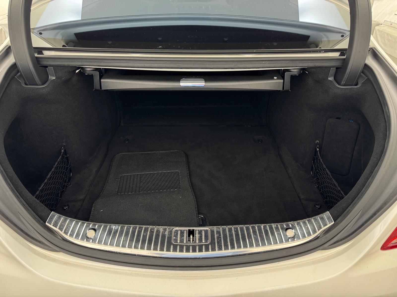 Thumbnail: 2015 Mercedes-Benz S-Class - 6
