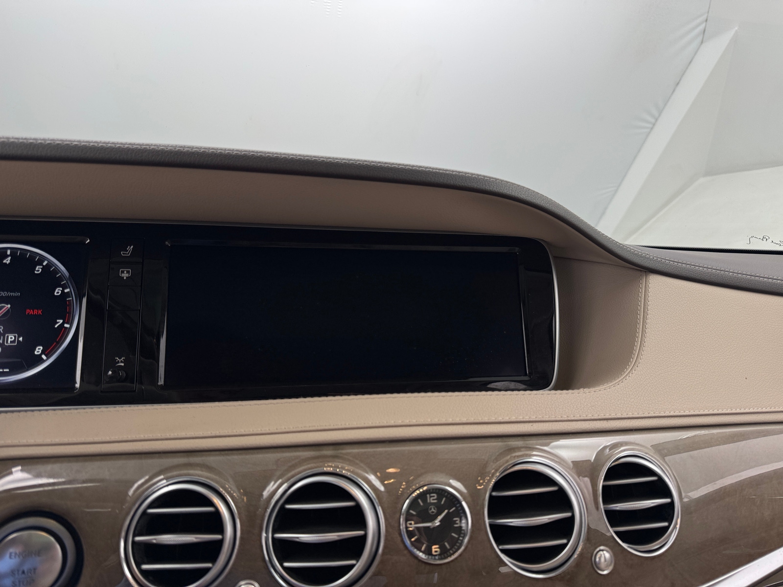Thumbnail: 2015 Mercedes-Benz S-Class - 3