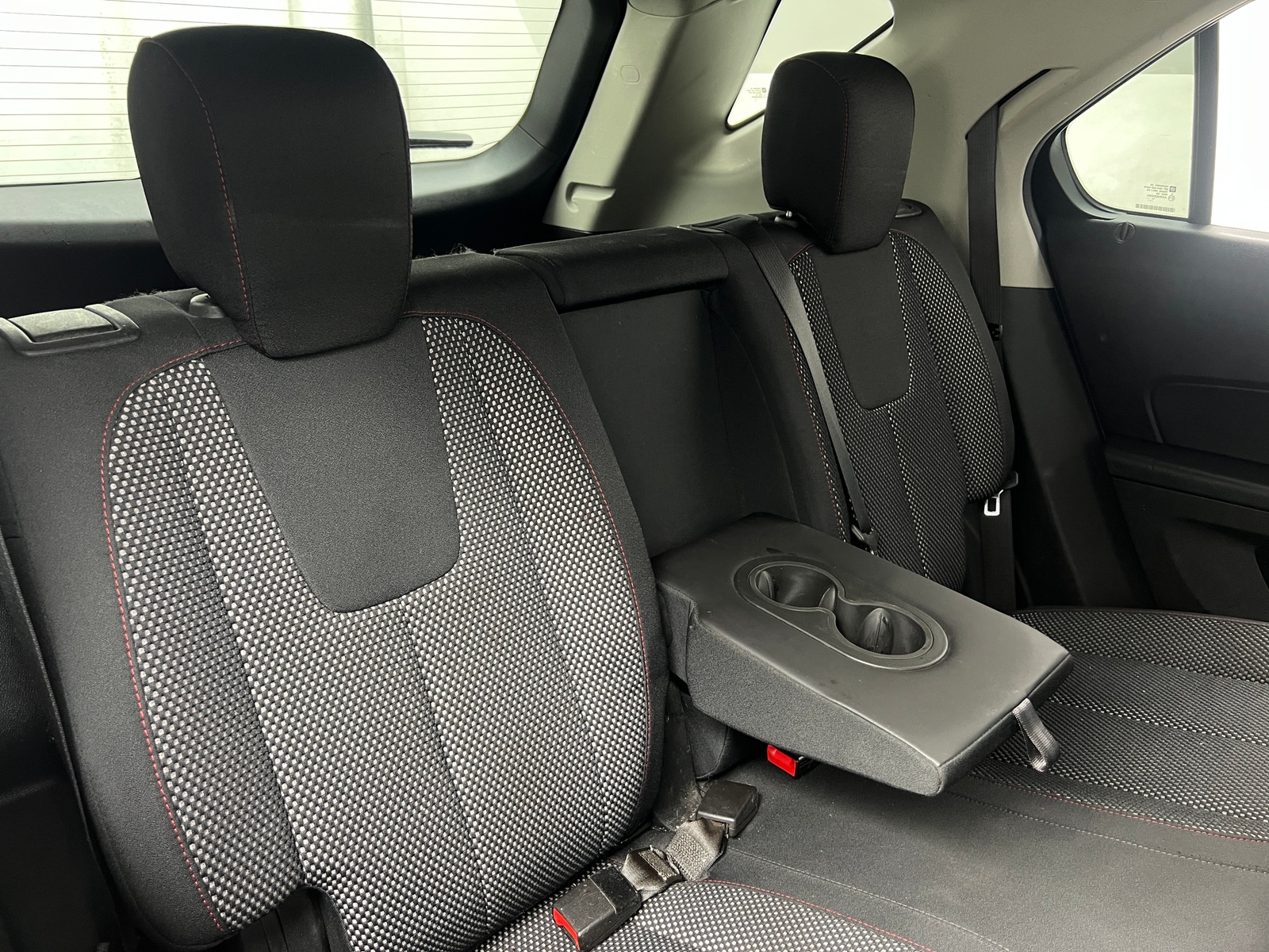 Thumbnail: 2015 Chevrolet Equinox - 6