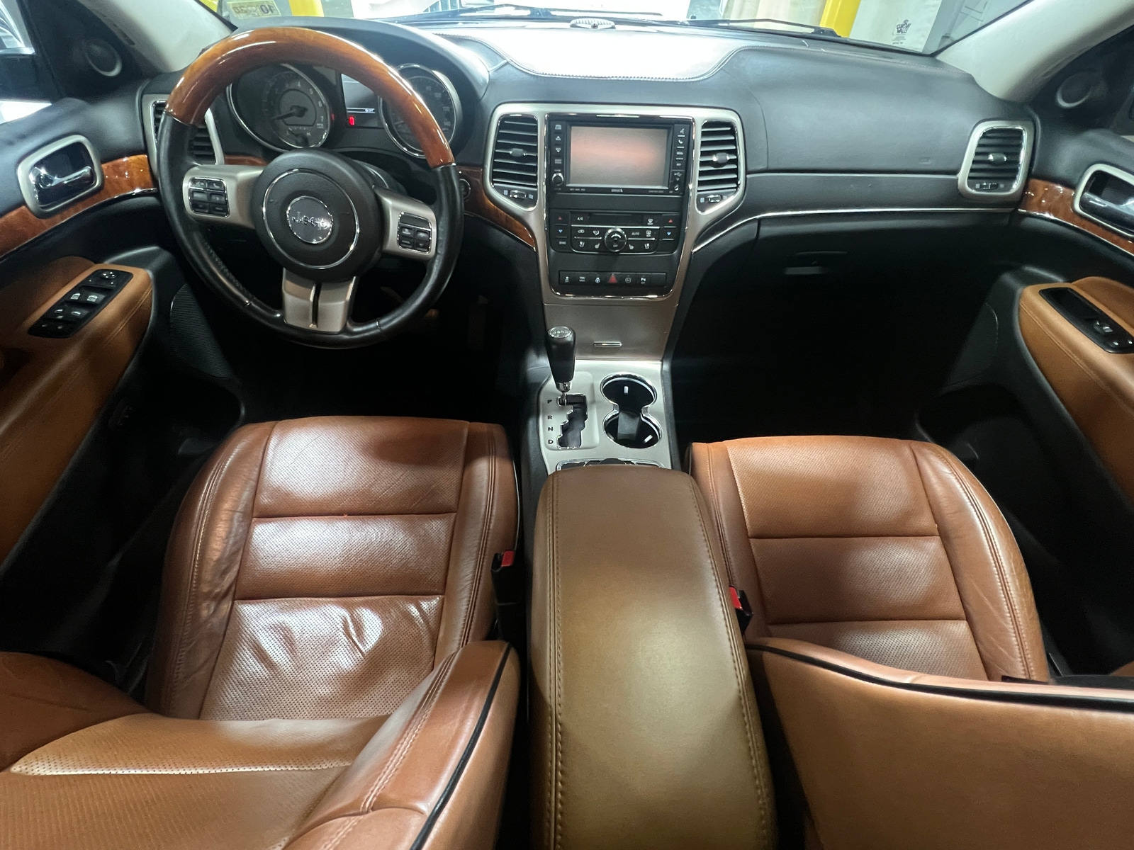 Thumbnail: 2012 Jeep Grand Cherokee - 2