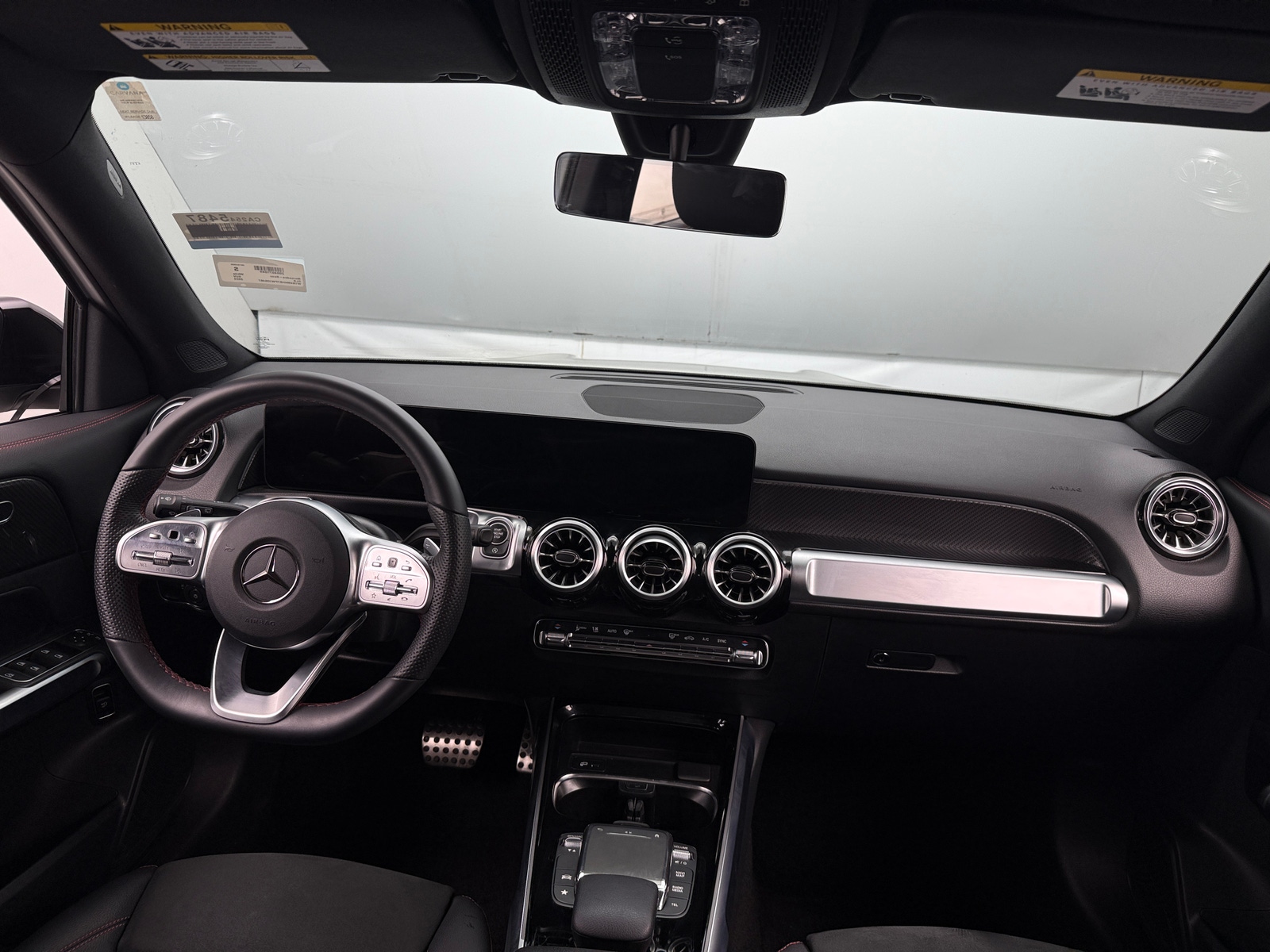 Thumbnail: 2023 Mercedes-Benz GLB - 2