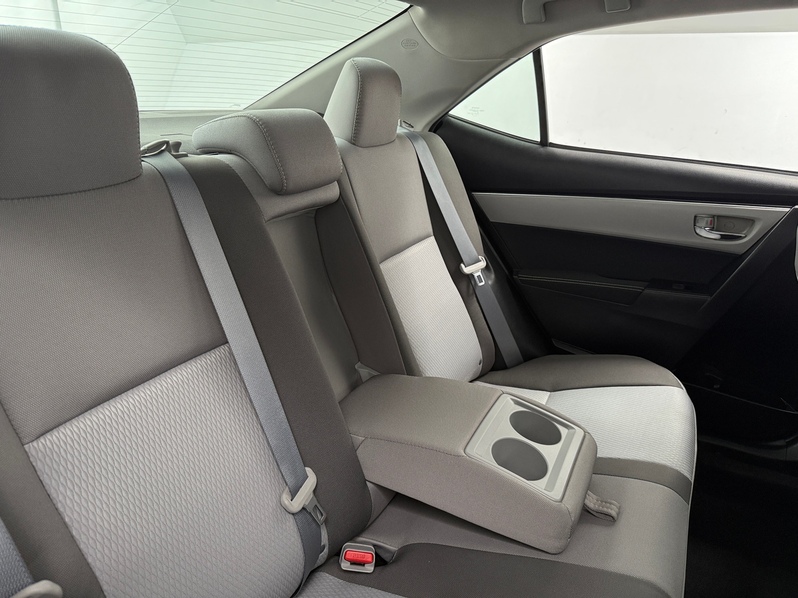 Thumbnail: 2018 Toyota Corolla - 6