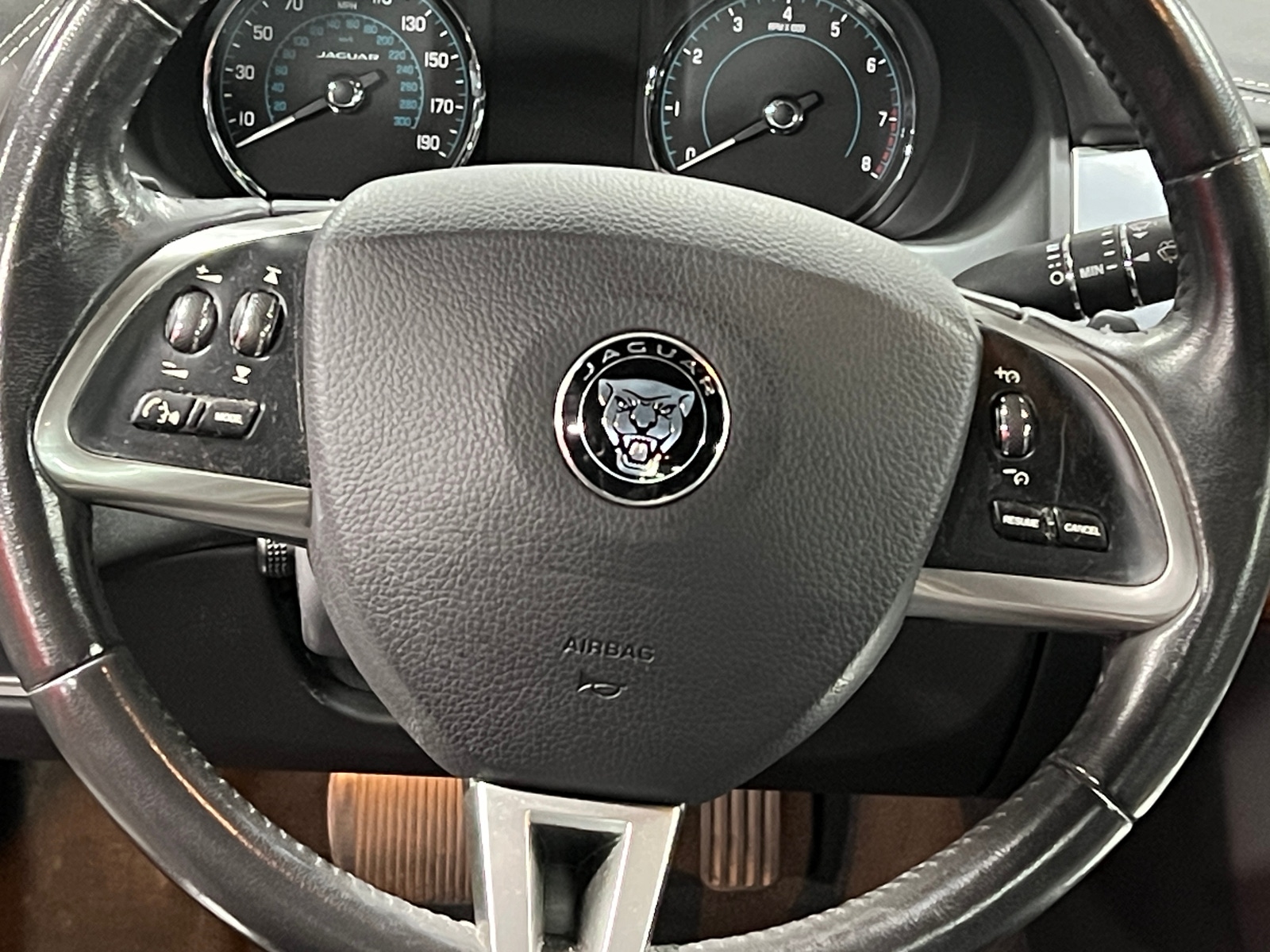 Thumbnail: 2015 Jaguar XF - 4