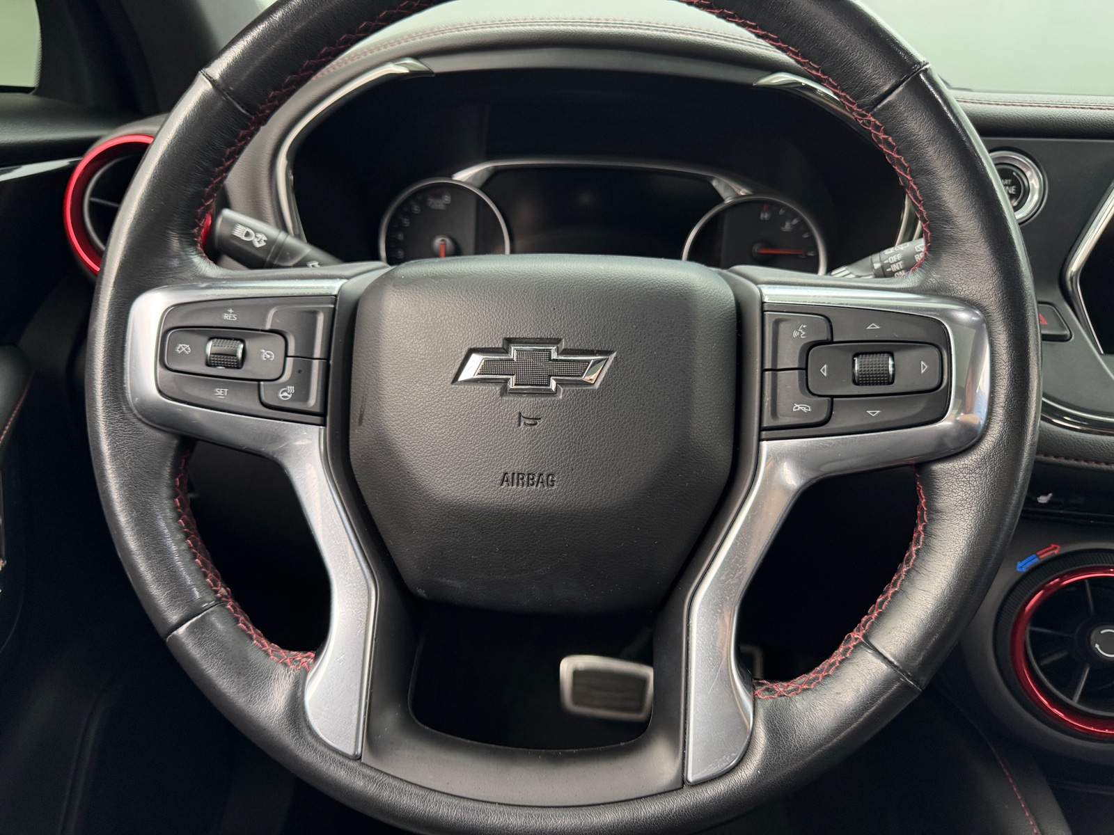 Thumbnail: 2020 Chevrolet Blazer - 4
